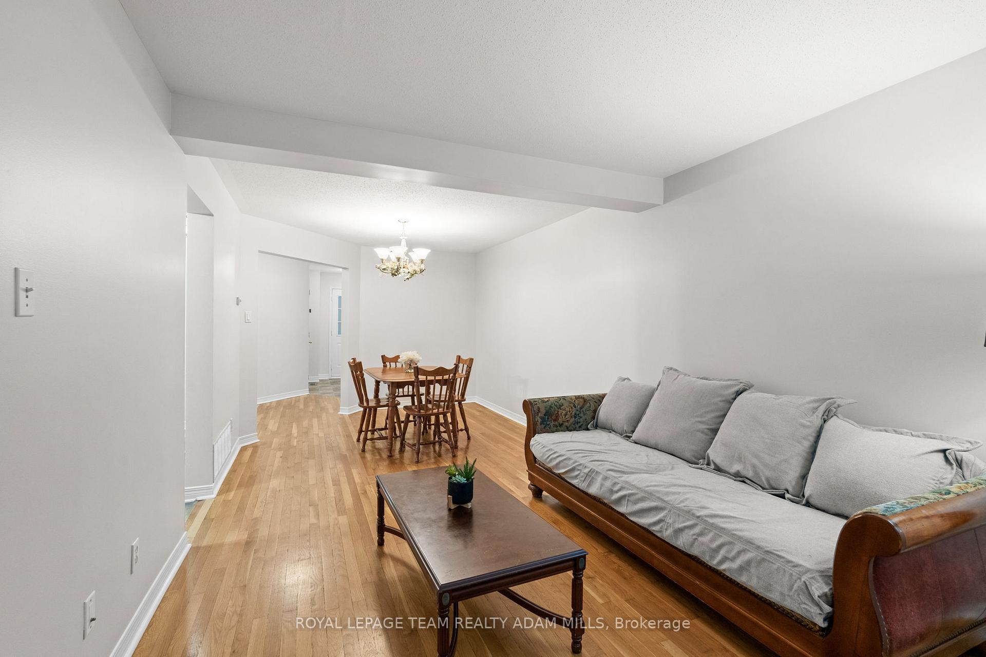 Photo 13 of 194 Blackdome Crescent, Ottawa, Kanata - Kanata Lakes/Heritage Hills — HOMEH