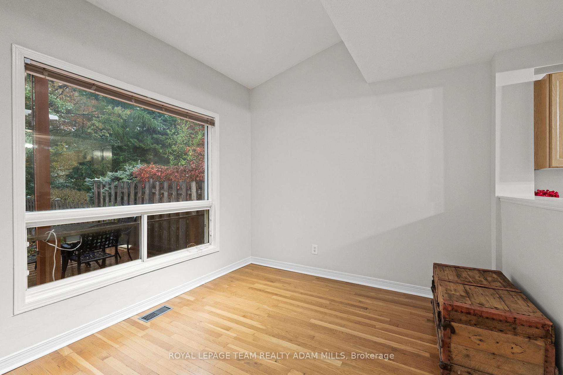 Photo 18 of 194 Blackdome Crescent, Ottawa, Kanata - Kanata Lakes/Heritage Hills — HOMEH