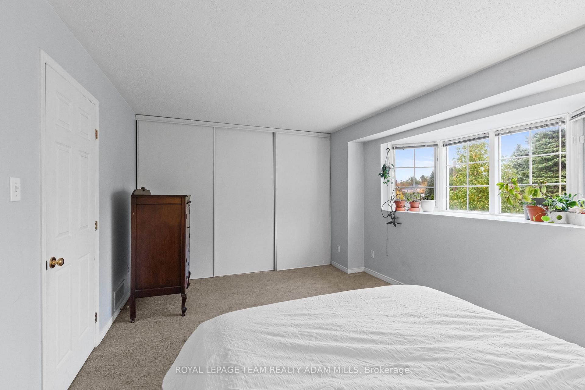 Photo 24 of 194 Blackdome Crescent, Ottawa, Kanata - Kanata Lakes/Heritage Hills — HOMEH