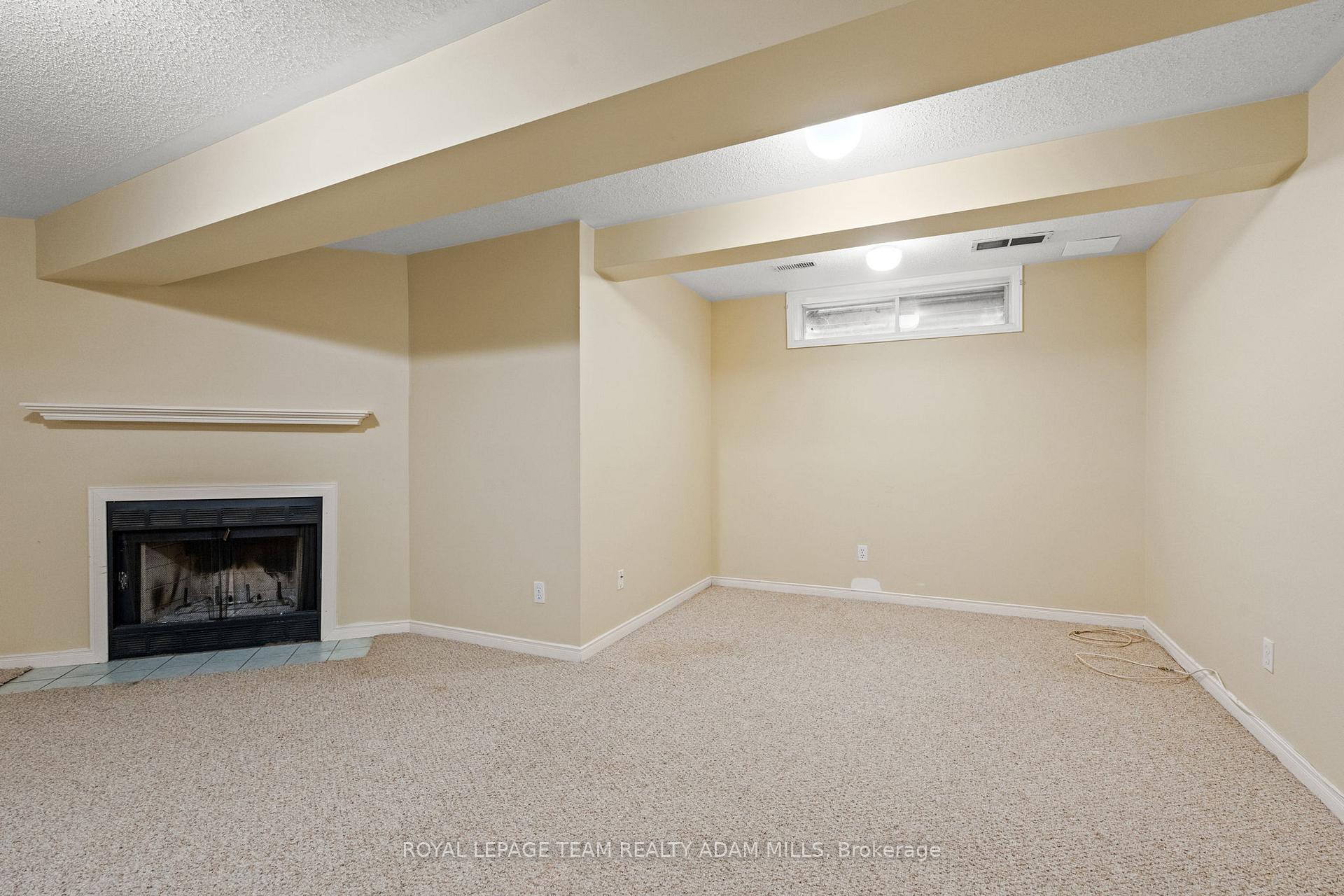 Photo 33 of 194 Blackdome Crescent, Ottawa, Kanata - Kanata Lakes/Heritage Hills — HOMEH