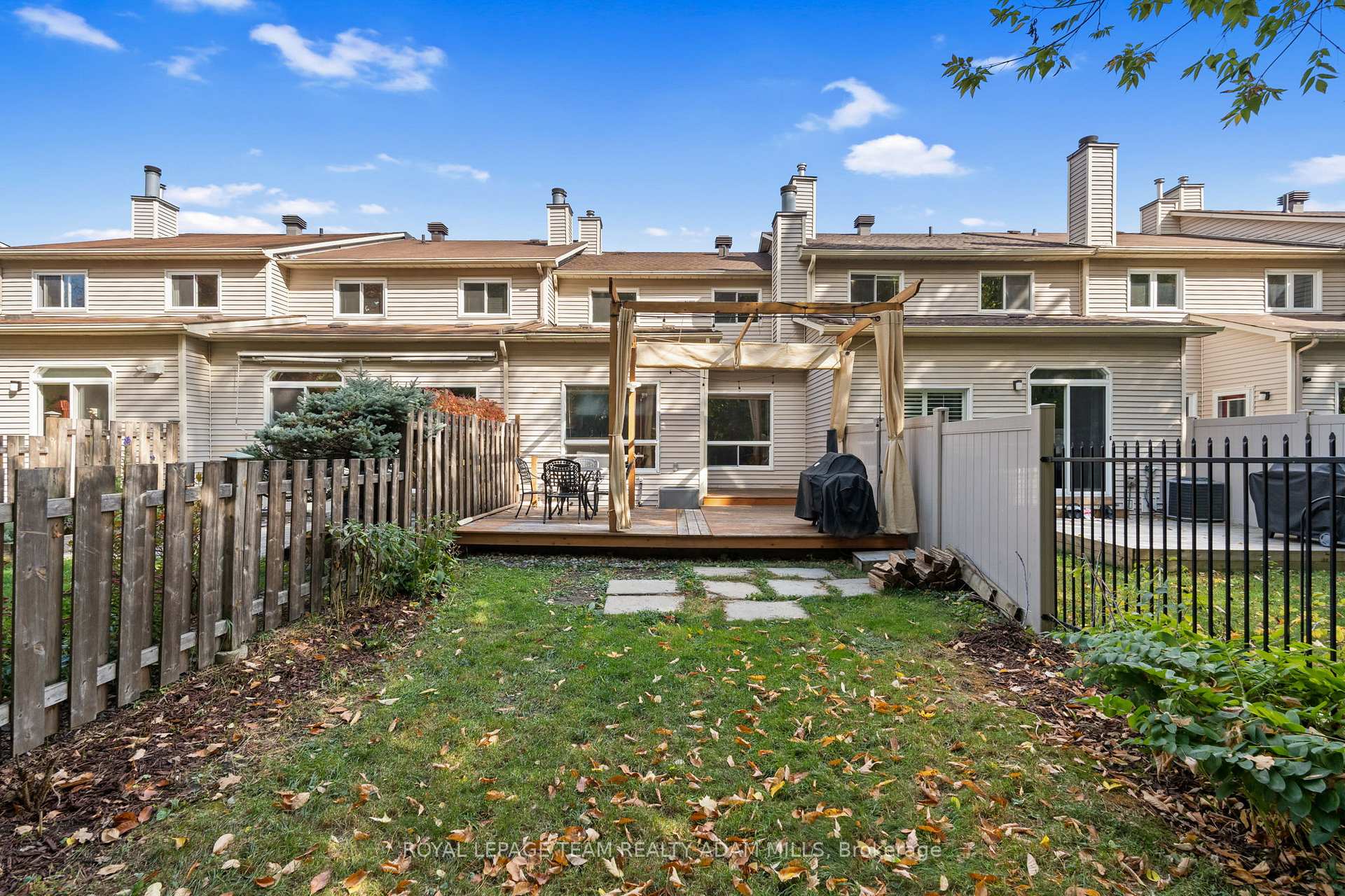 Photo 36 of 194 Blackdome Crescent, Ottawa, Kanata - Kanata Lakes/Heritage Hills — HOMEH
