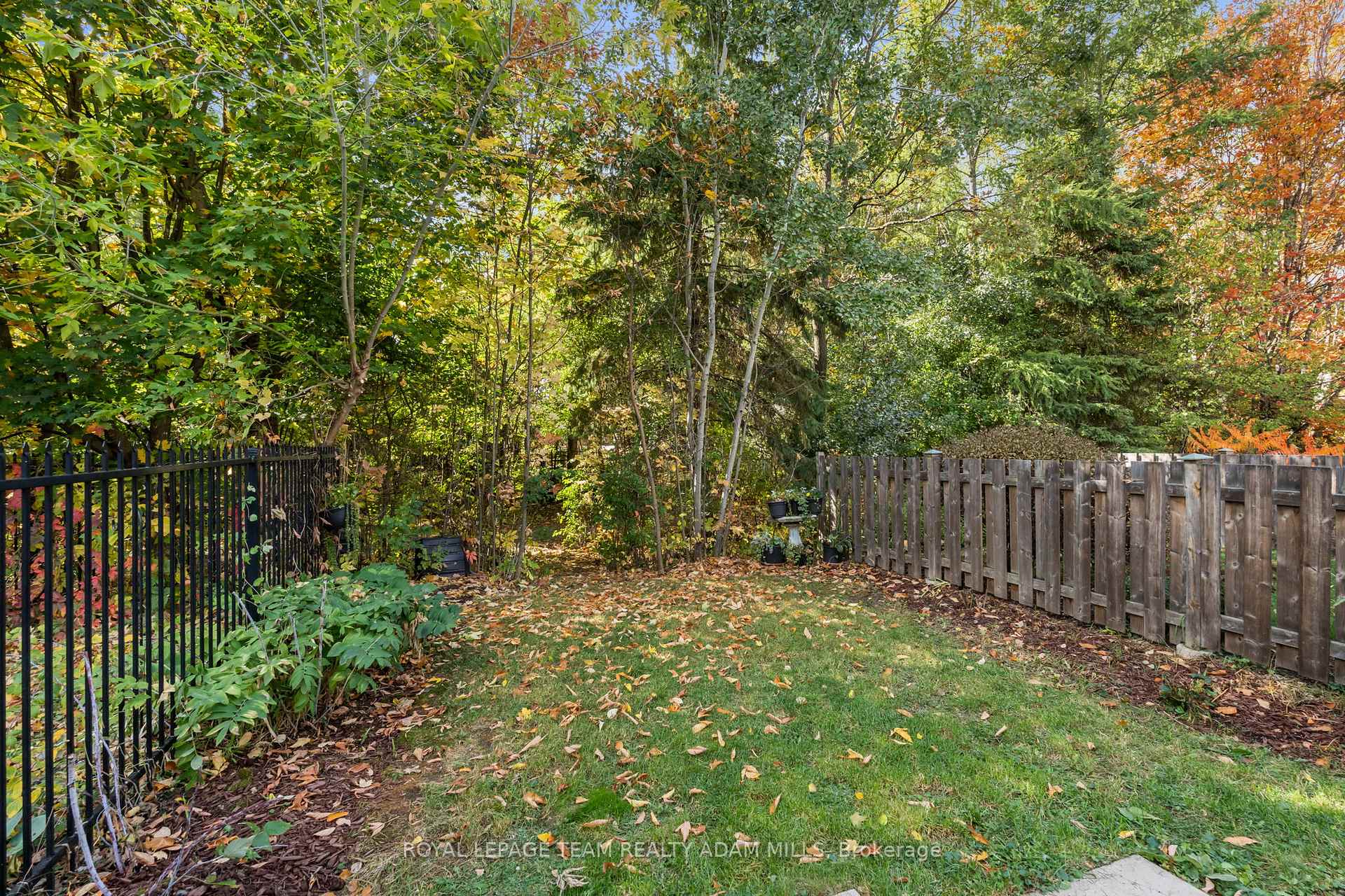 Photo 37 of 194 Blackdome Crescent, Ottawa, Kanata - Kanata Lakes/Heritage Hills — HOMEH