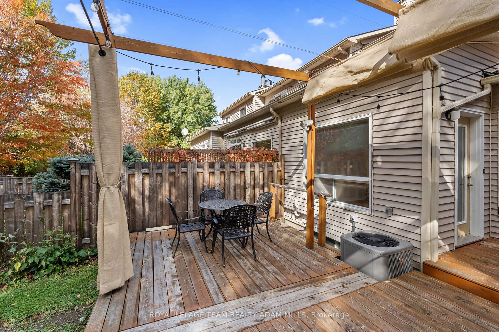 Photo 39 of 194 Blackdome Crescent, Ottawa, Kanata - Kanata Lakes/Heritage Hills — HOMEH