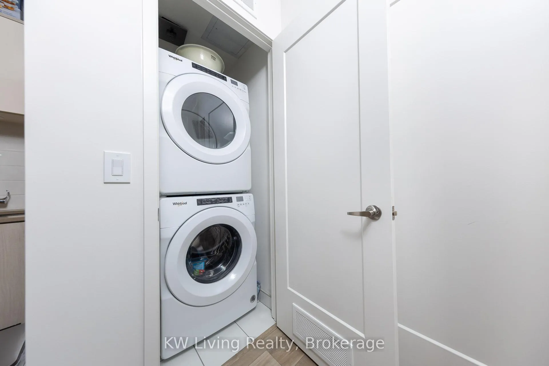 Photo 18 of Unit 2001, 70 Princess Street, Toronto, Waterfront Communities — HOMEH