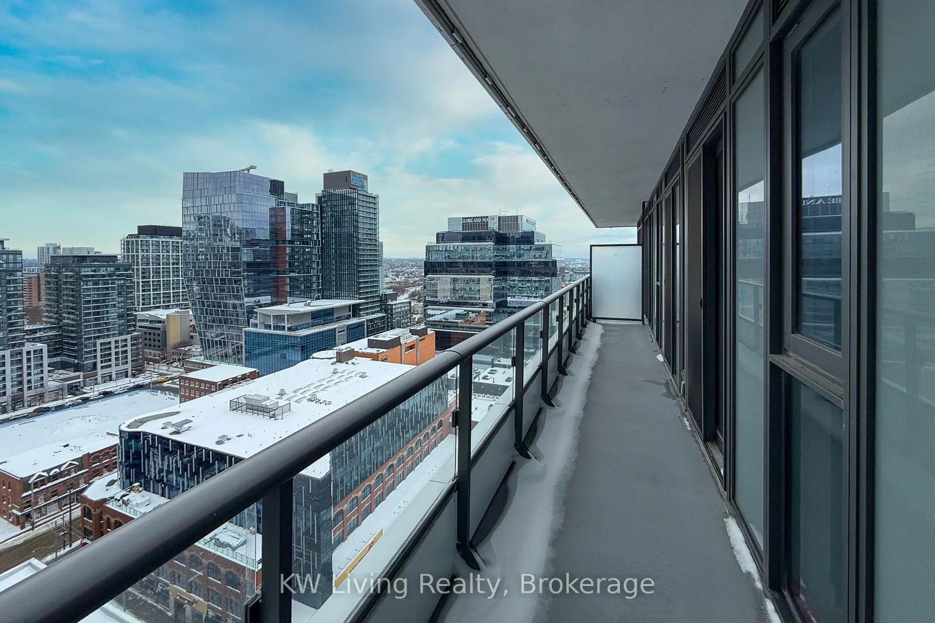 Photo 21 of Unit 2001, 70 Princess Street, Toronto, Waterfront Communities — HOMEH