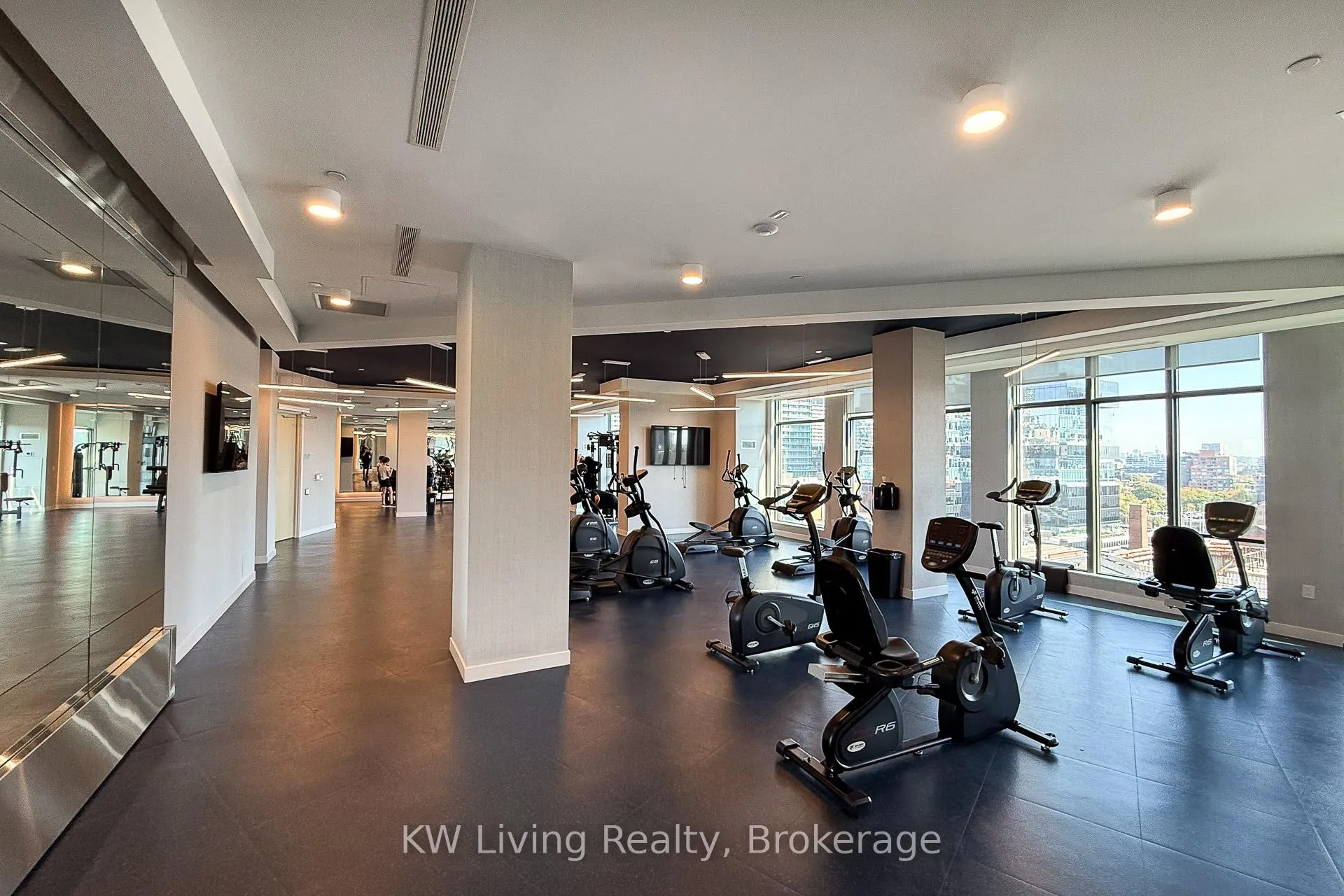 Photo 25 of Unit 2001, 70 Princess Street, Toronto, Waterfront Communities — HOMEH