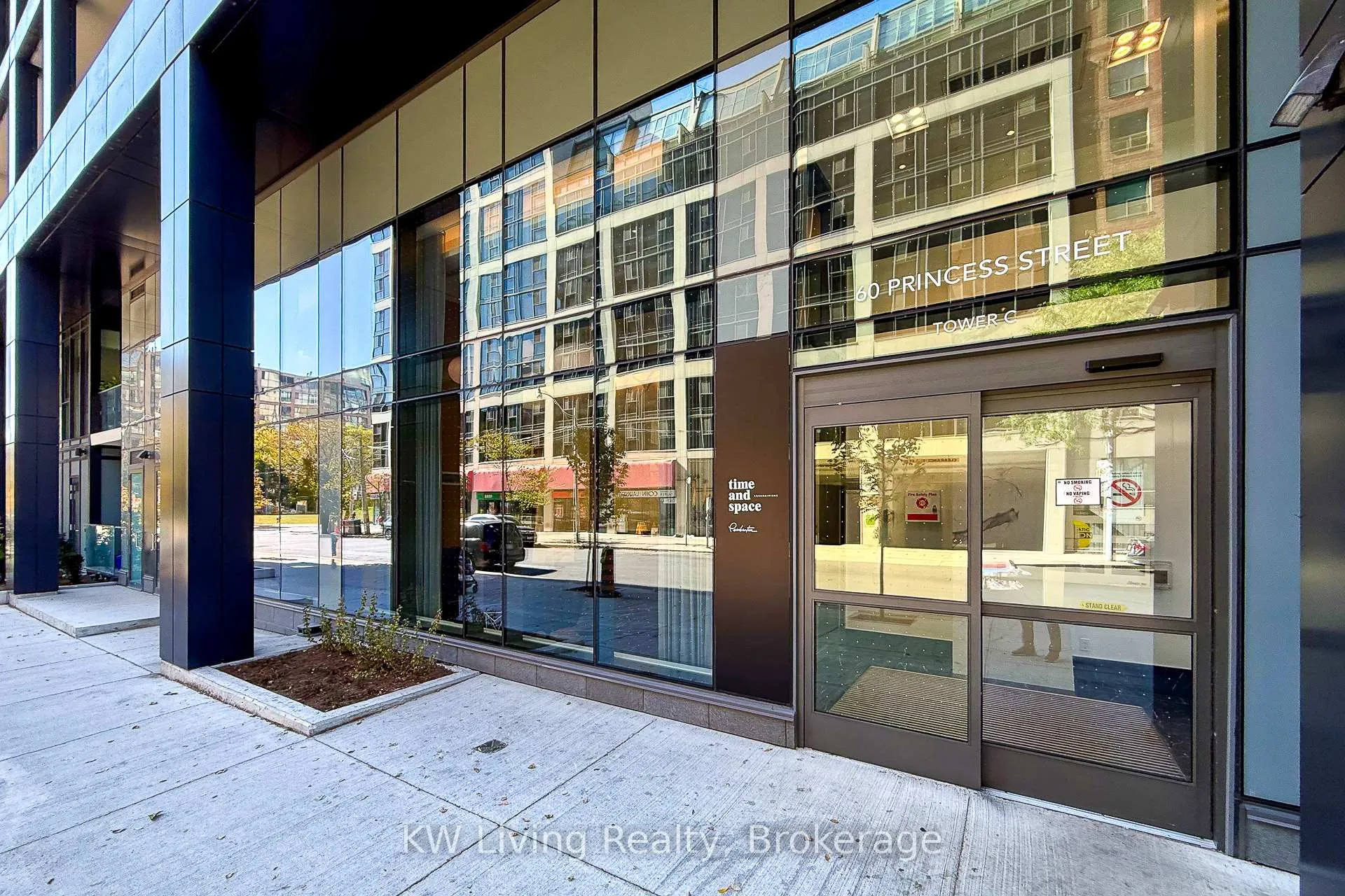 Photo 49 of Unit 2001, 70 Princess Street, Toronto, Waterfront Communities — HOMEH