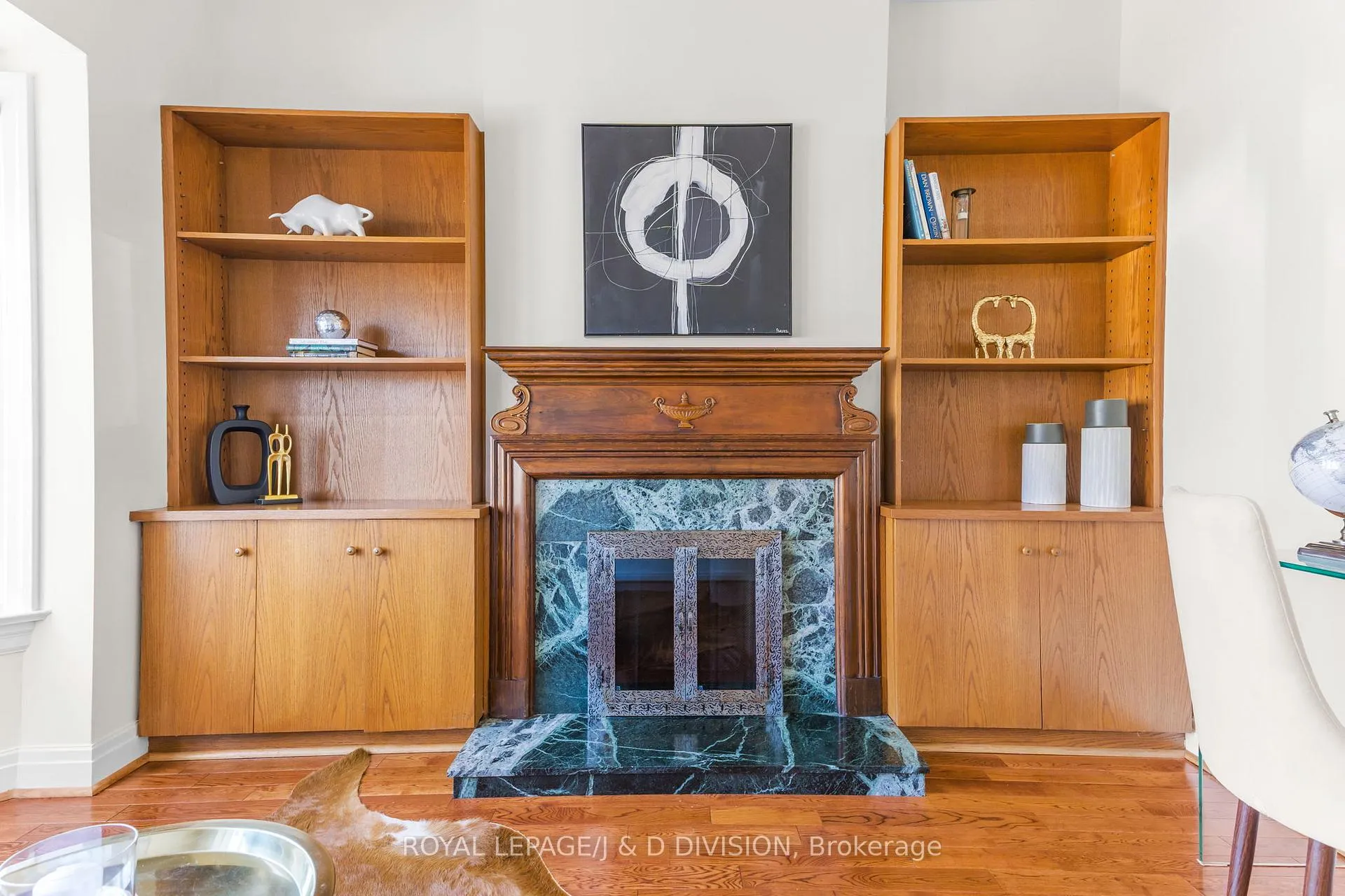 Photo 5 of 77 Chaplin Crescent, Toronto, Yonge-Eglinton — HOMEH