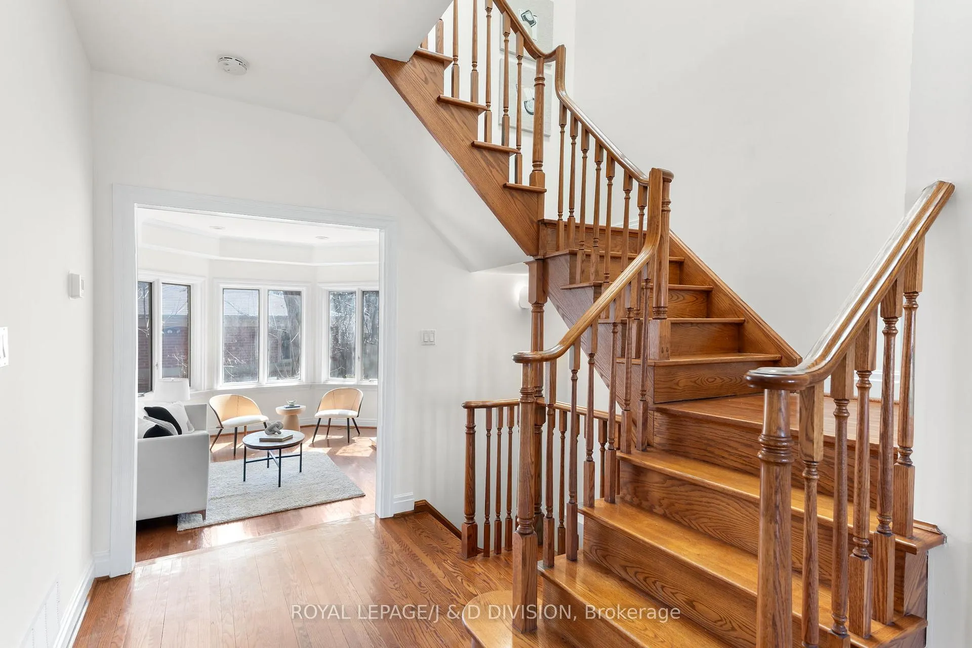 Photo 14 of 77 Chaplin Crescent, Toronto, Yonge-Eglinton — HOMEH