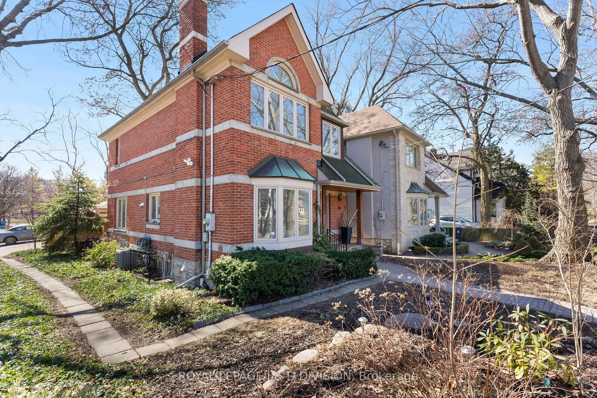 Photo 42 of 77 Chaplin Crescent, Toronto, Yonge-Eglinton — HOMEH
