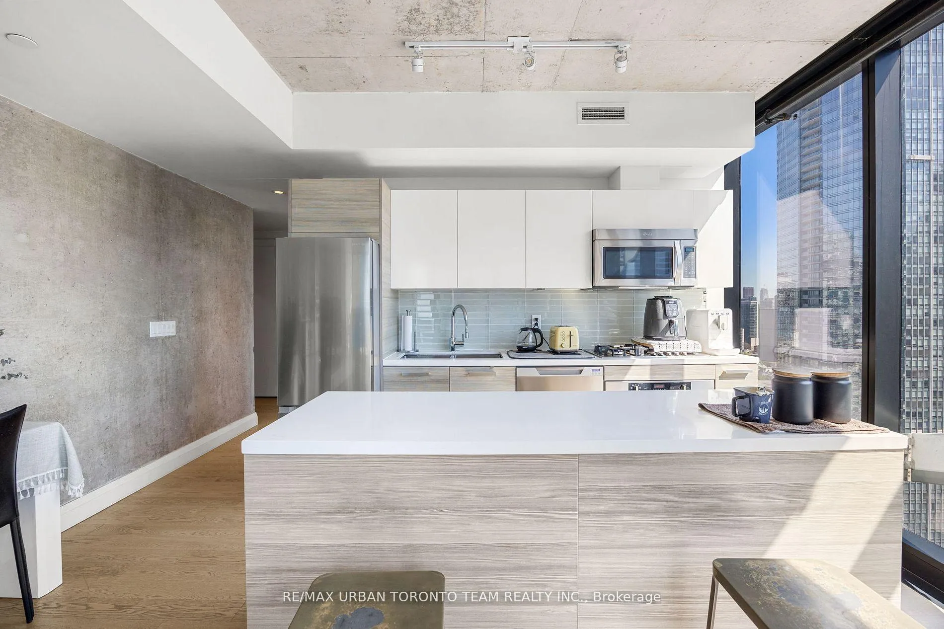 Photo 7 of Unit 2804, 224 King Street W, Toronto, Waterfront Communities — HOMEH