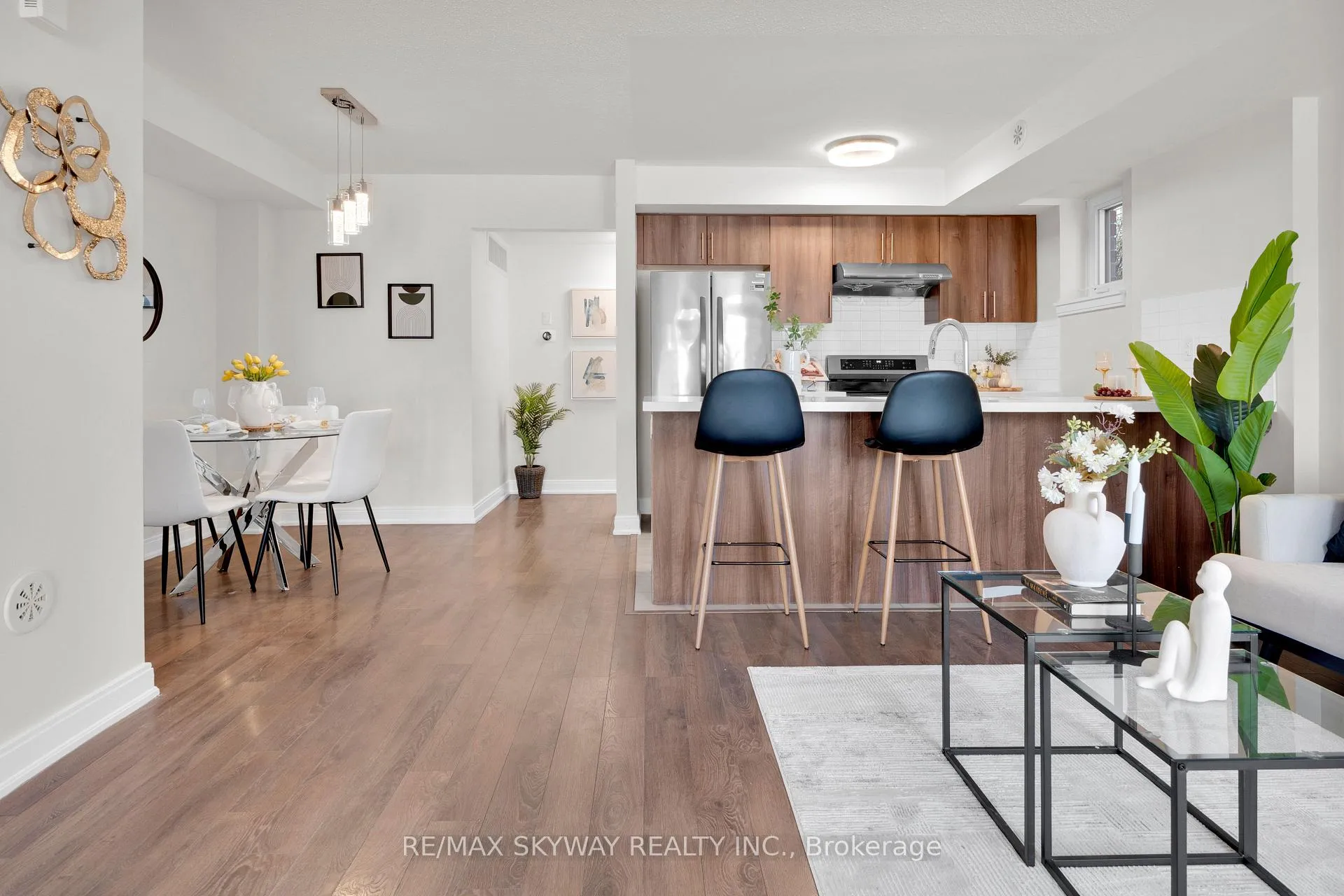 Photo 4 of Unit 85, 100 Dufay Road, Brampton, Northwest Brampton — HOMEH