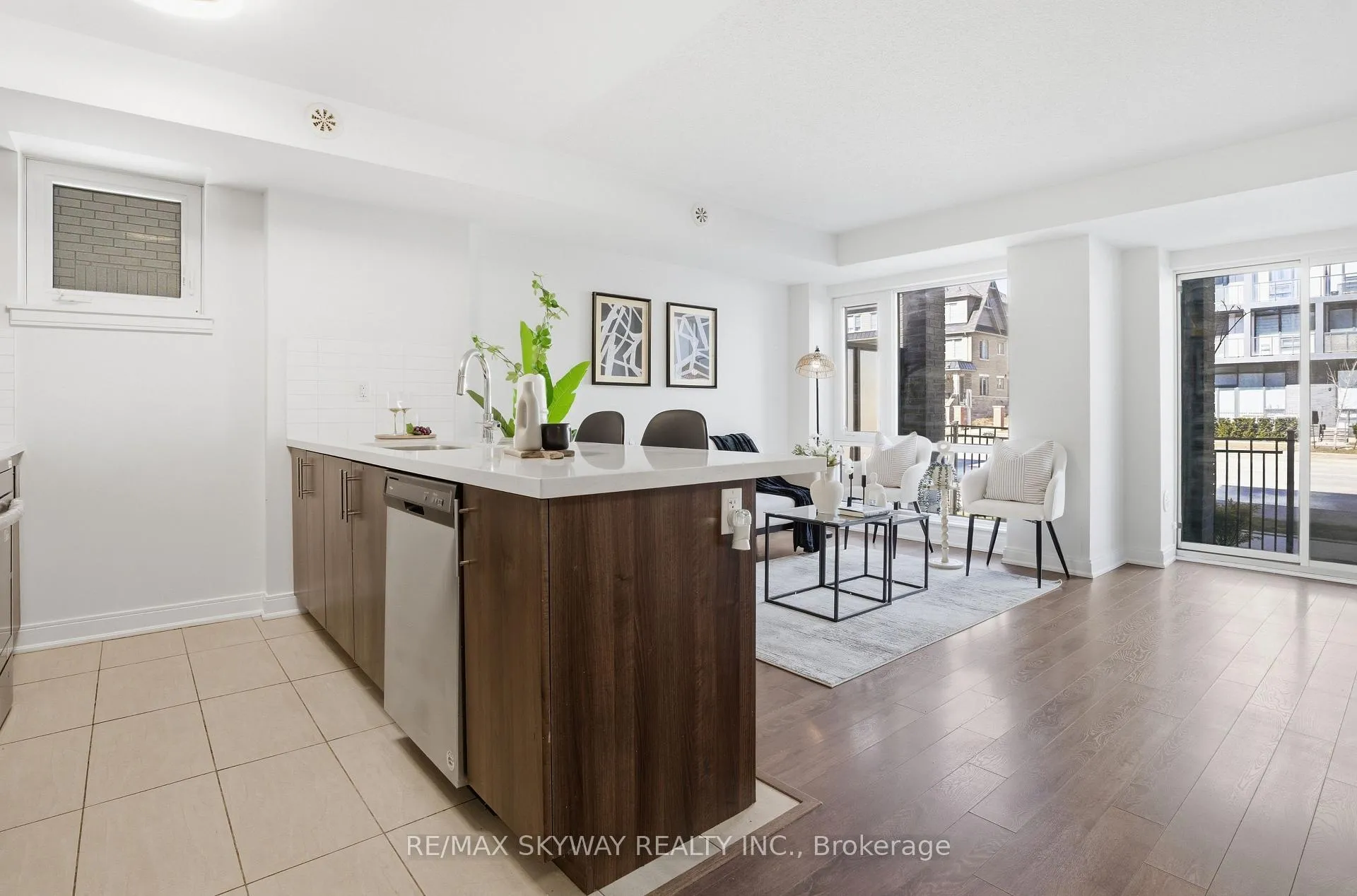 Photo 9 of Unit 85, 100 Dufay Road, Brampton, Northwest Brampton — HOMEH