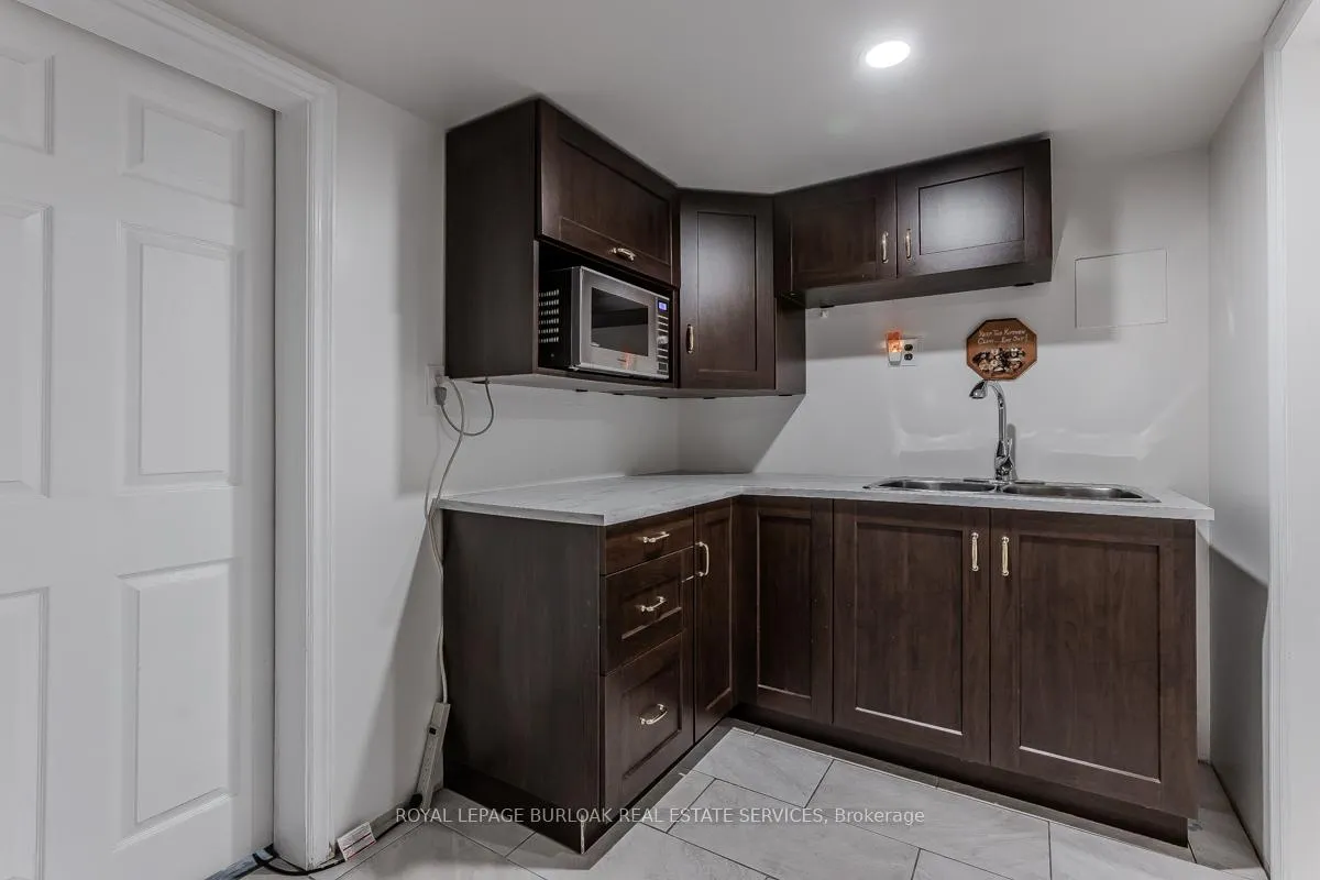 Photo 29 of 2074 Mountain Grove Avenue, Burlington, Mountainside — HOMEH