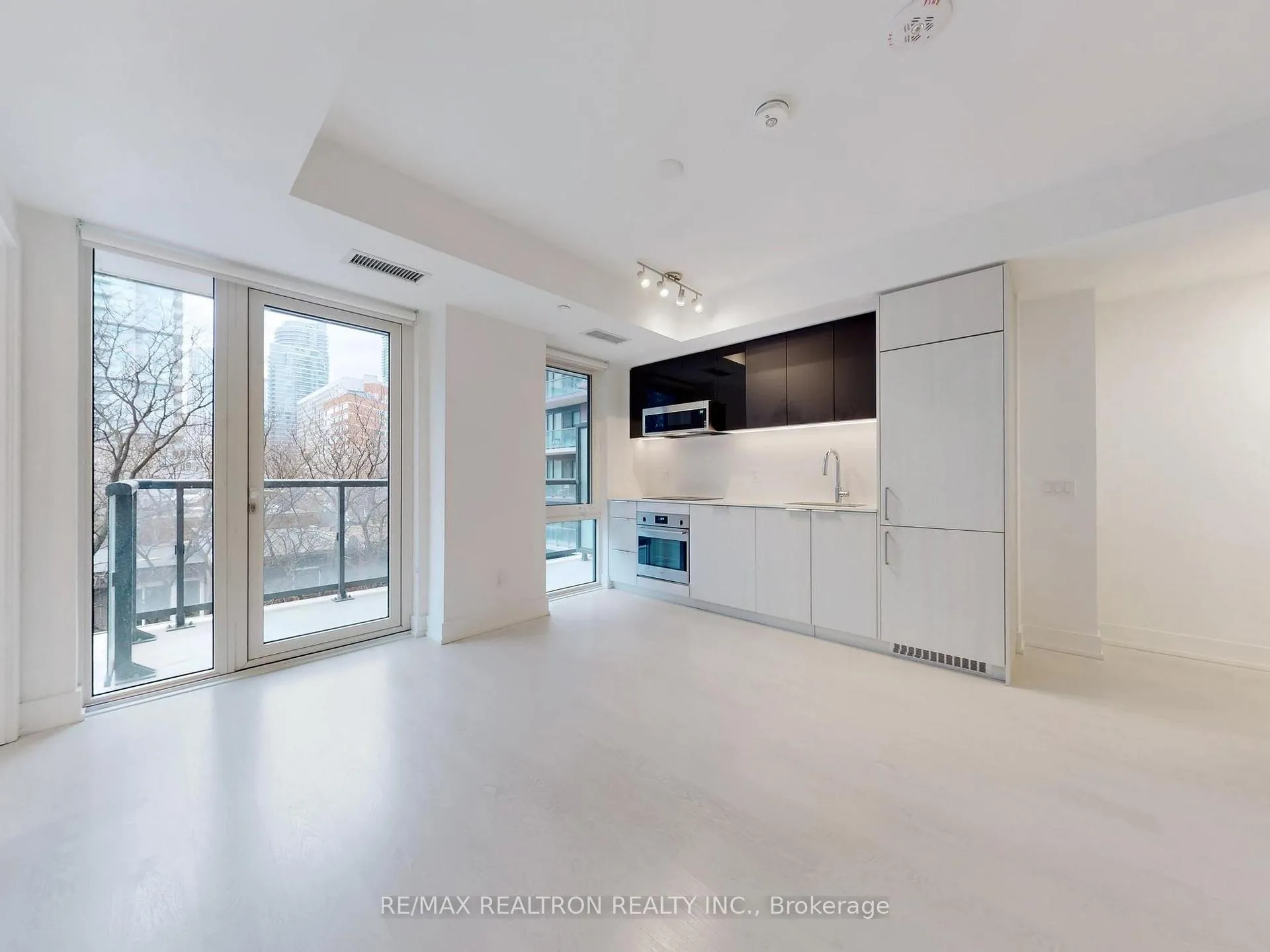 Photo 1 of Unit 520, 308 Jarvis Street, Toronto, Church-Yonge Corridor — HOMEH