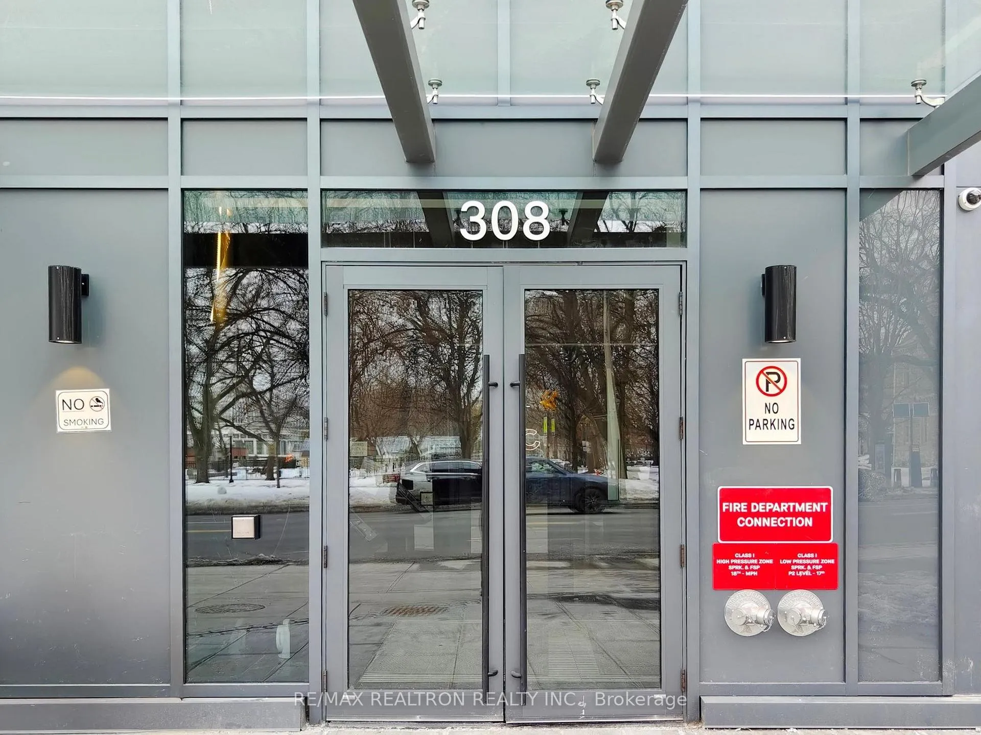 Photo 4 of Unit 520, 308 Jarvis Street, Toronto, Church-Yonge Corridor — HOMEH