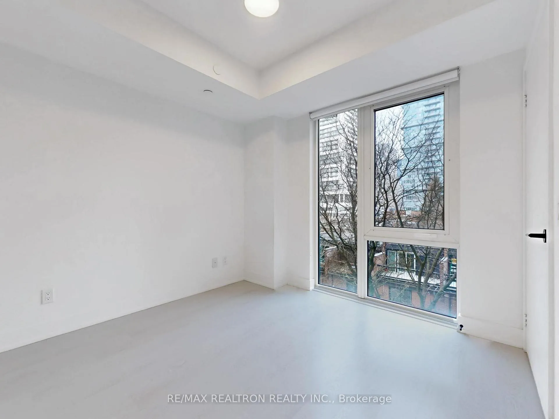 Photo 8 of Unit 520, 308 Jarvis Street, Toronto, Church-Yonge Corridor — HOMEH