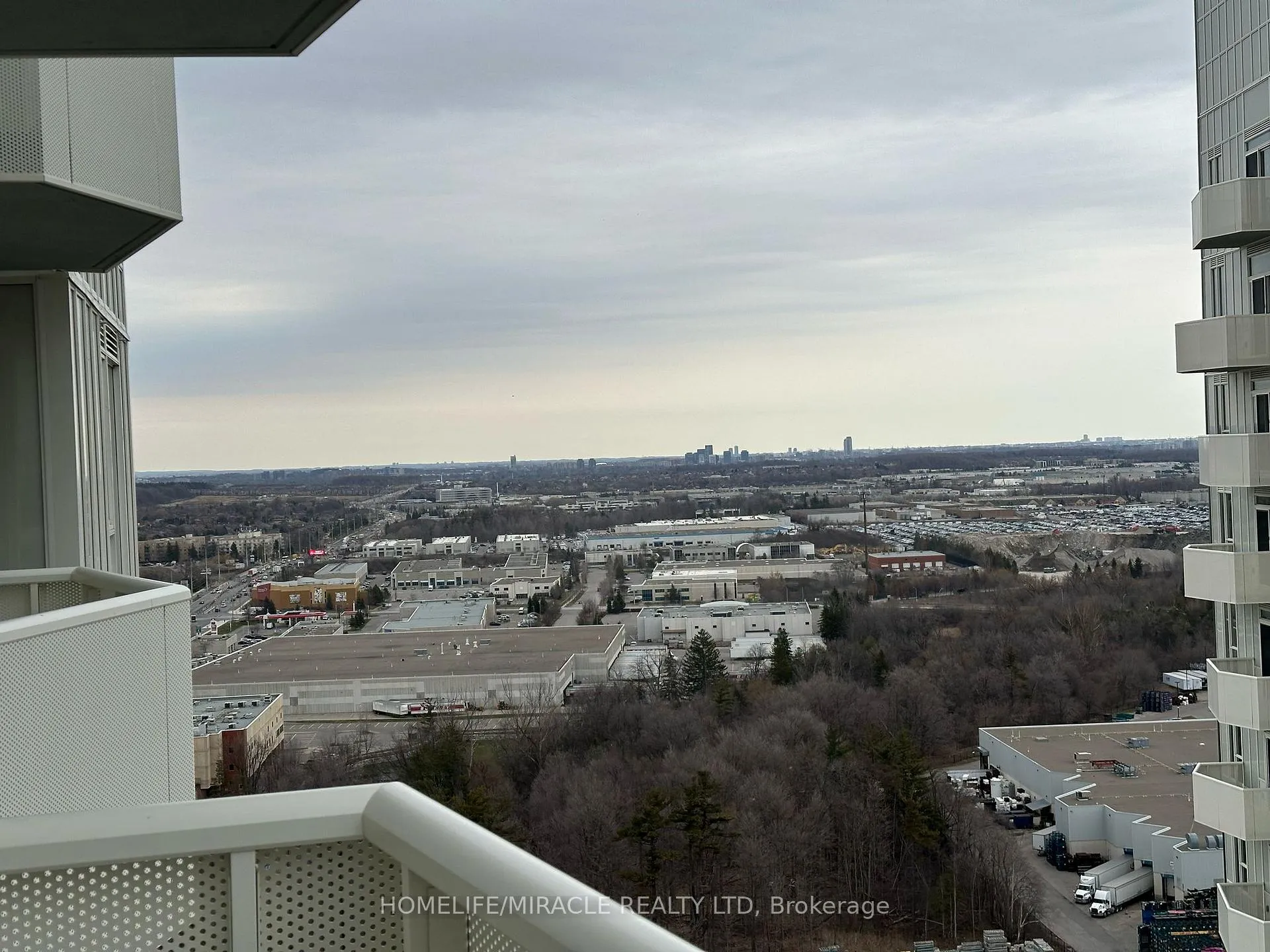 Photo 9 of Unit 2431, 498 Caldari Road, Vaughan, Concord — HOMEH