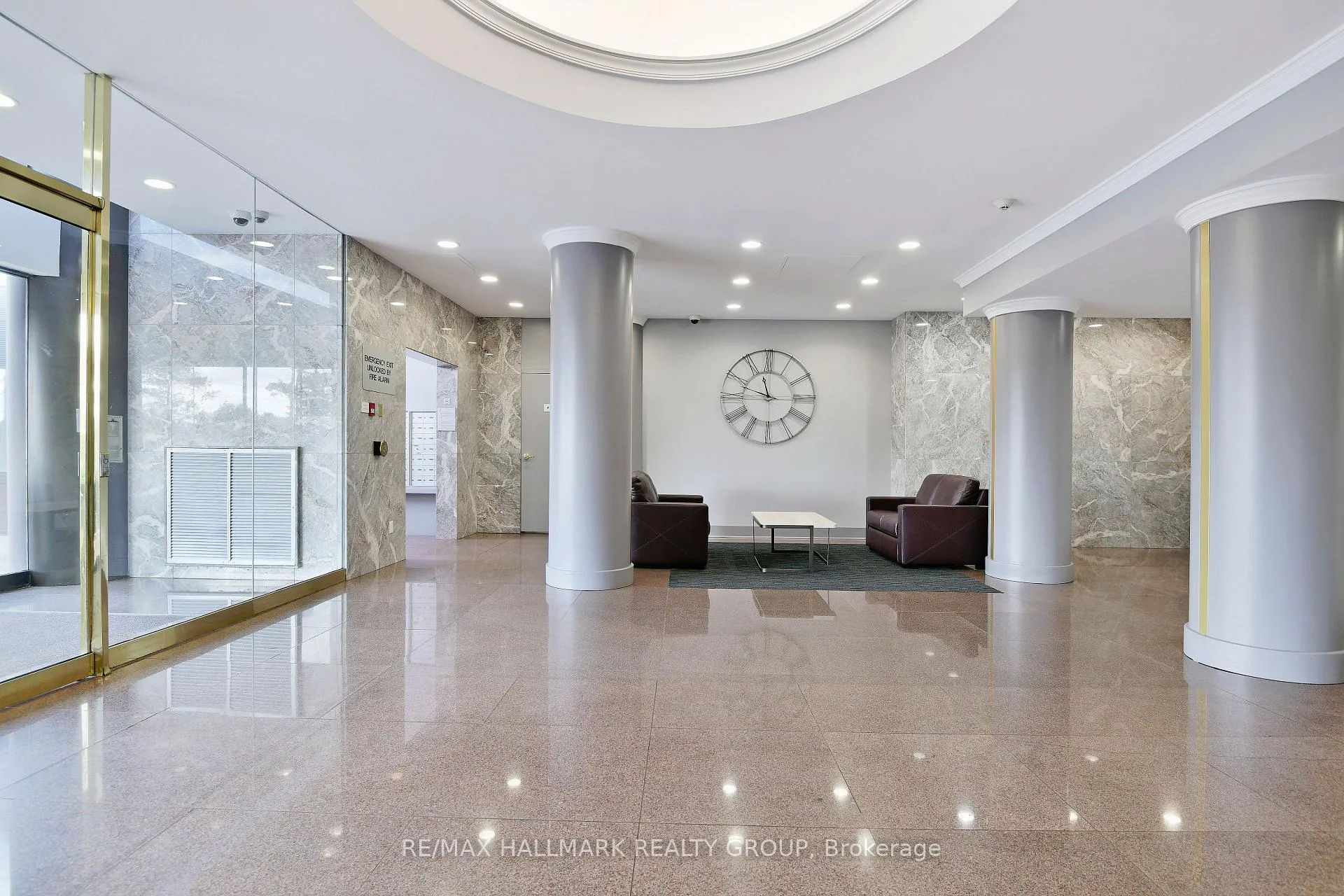 Photo 7 of Unit 503, 545 St Laurent Boulevard, Ottawa, Viscount Alexander Park — HOMEH