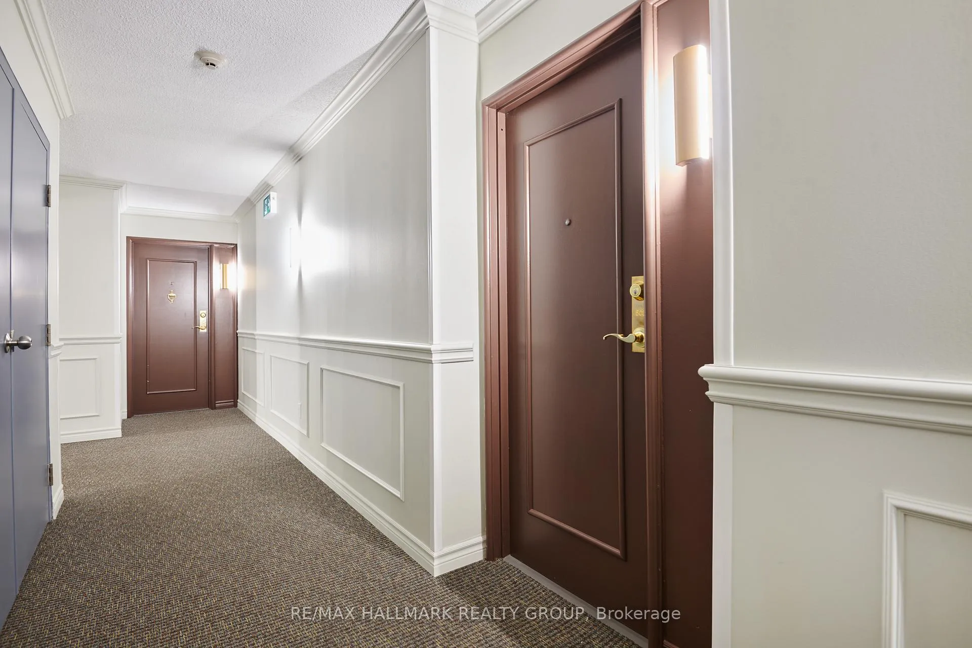 Photo 8 of Unit 503, 545 St Laurent Boulevard, Ottawa, Viscount Alexander Park — HOMEH