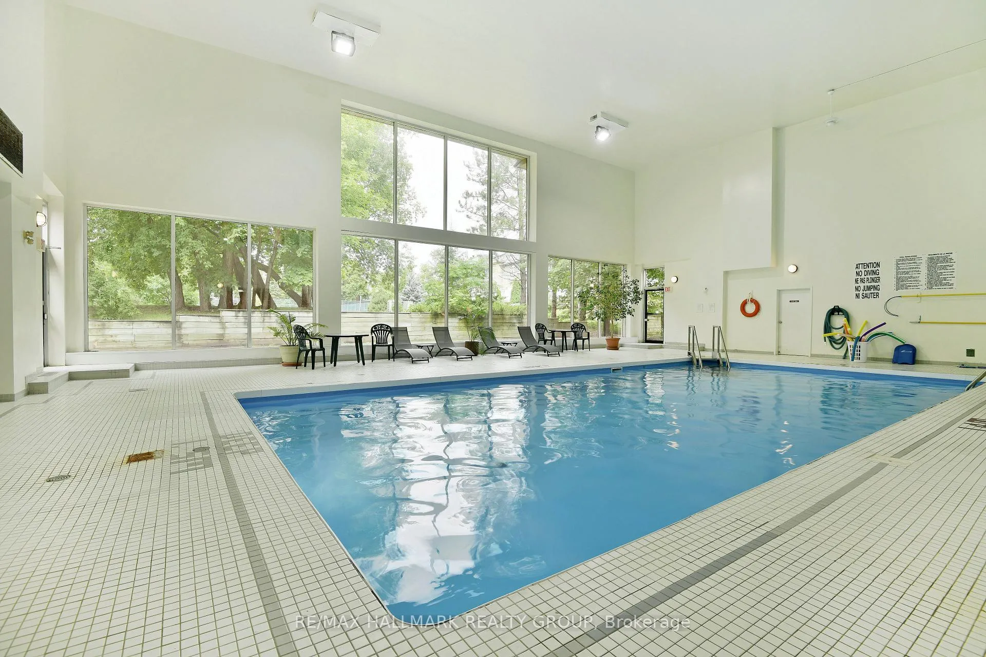 Photo 43 of Unit 503, 545 St Laurent Boulevard, Ottawa, Viscount Alexander Park — HOMEH