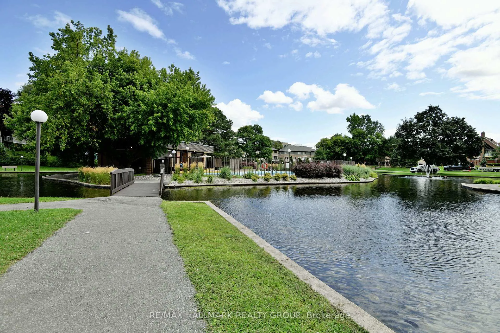 Photo 45 of Unit 503, 545 St Laurent Boulevard, Ottawa, Viscount Alexander Park — HOMEH