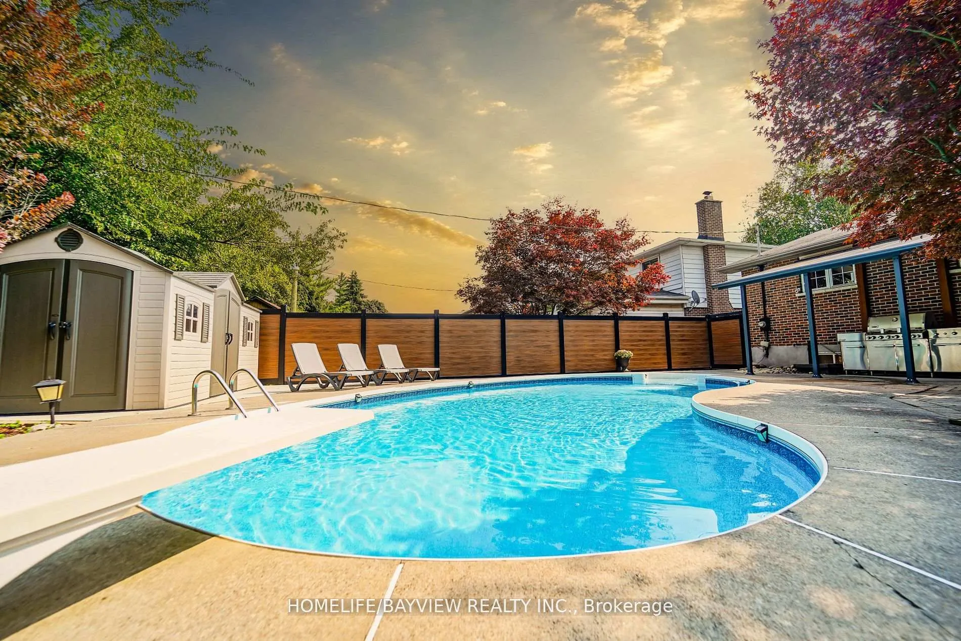 Photo 9 of 32 Silver Aspen Drive, Markham, Royal Orchard — HOMEH