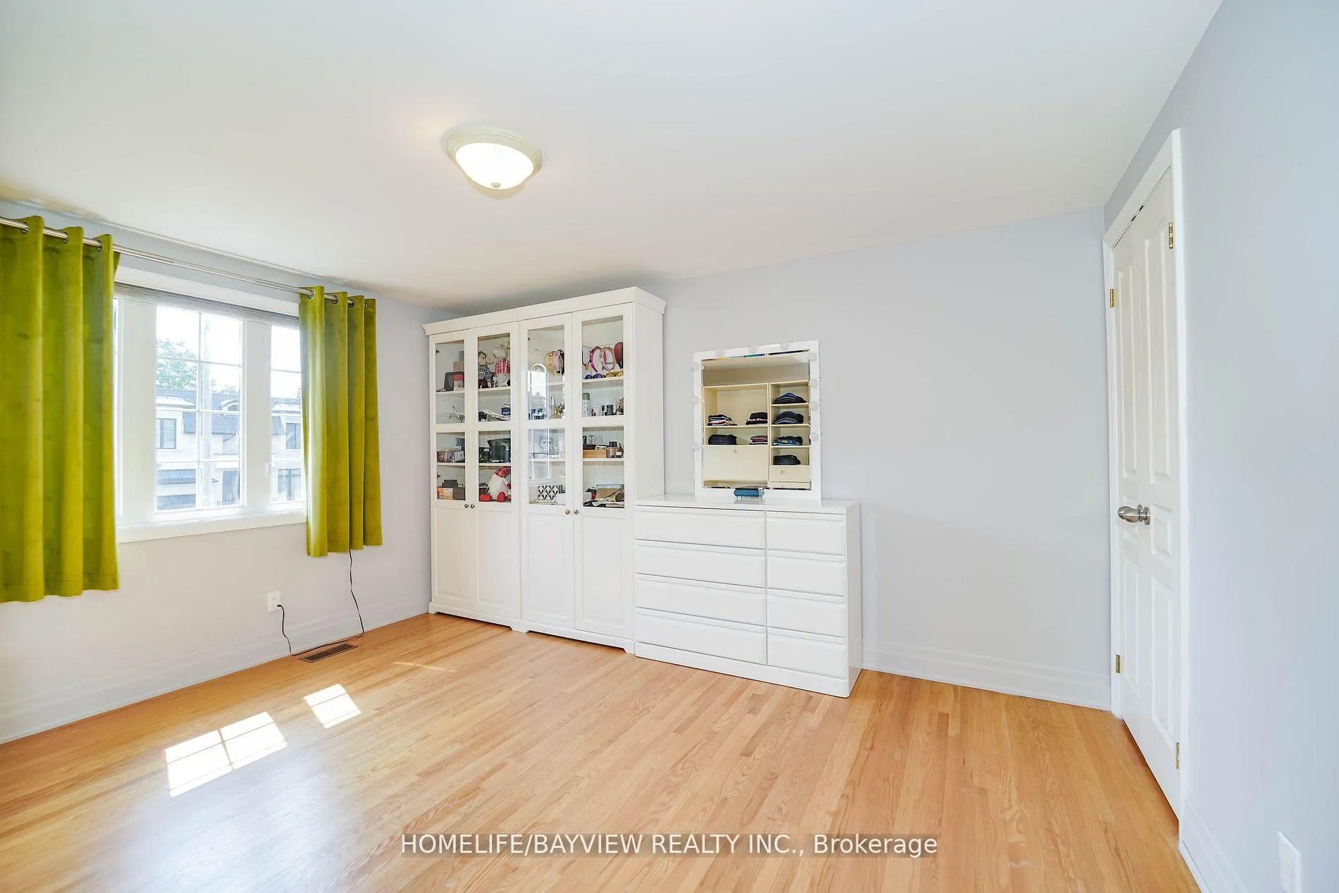 Photo 41 of 32 Silver Aspen Drive, Markham, Royal Orchard — HOMEH