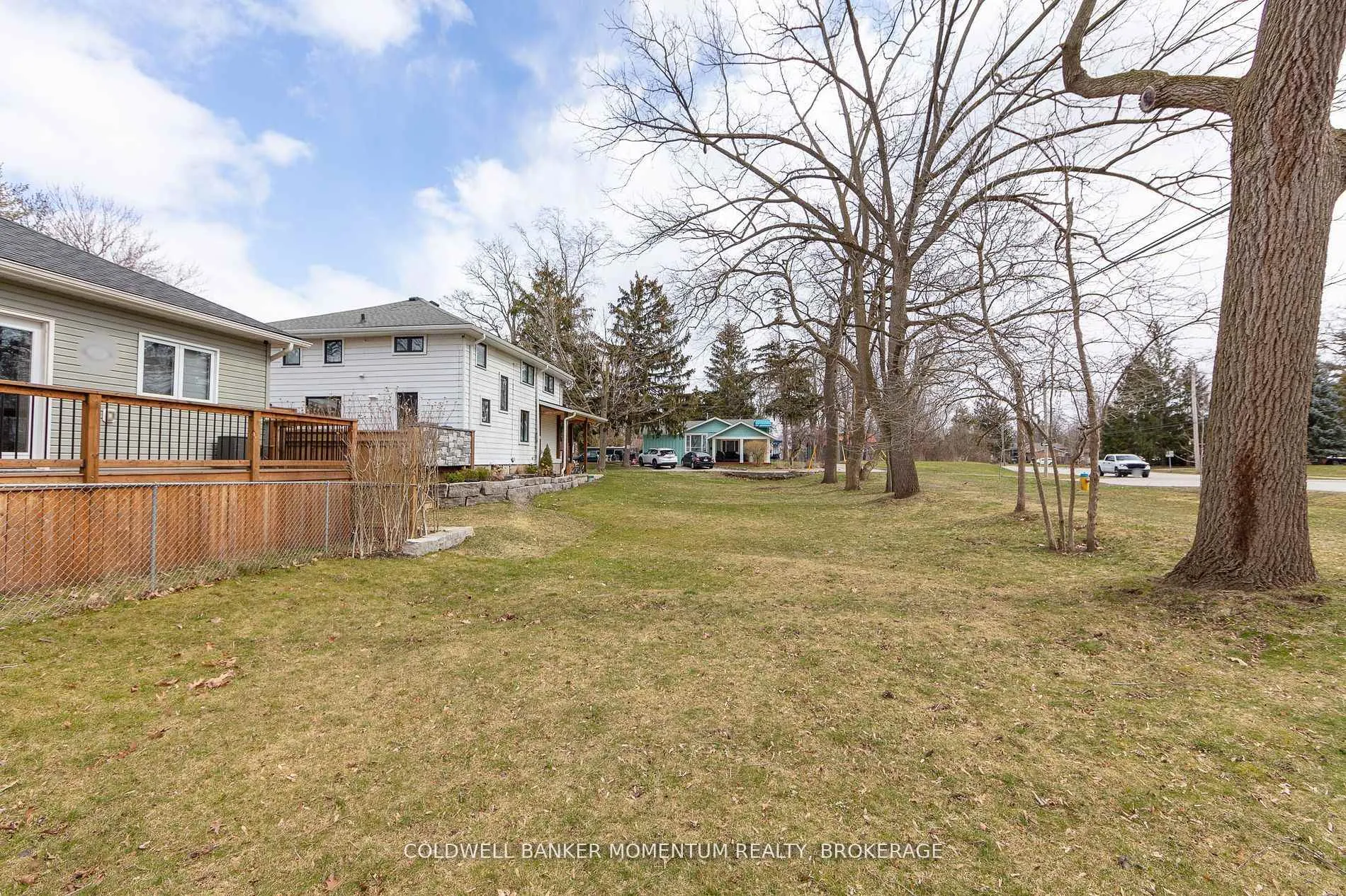 Photo 6 of 10A Betts Avenue, Grimsby, Grimsby Beach — HOMEH