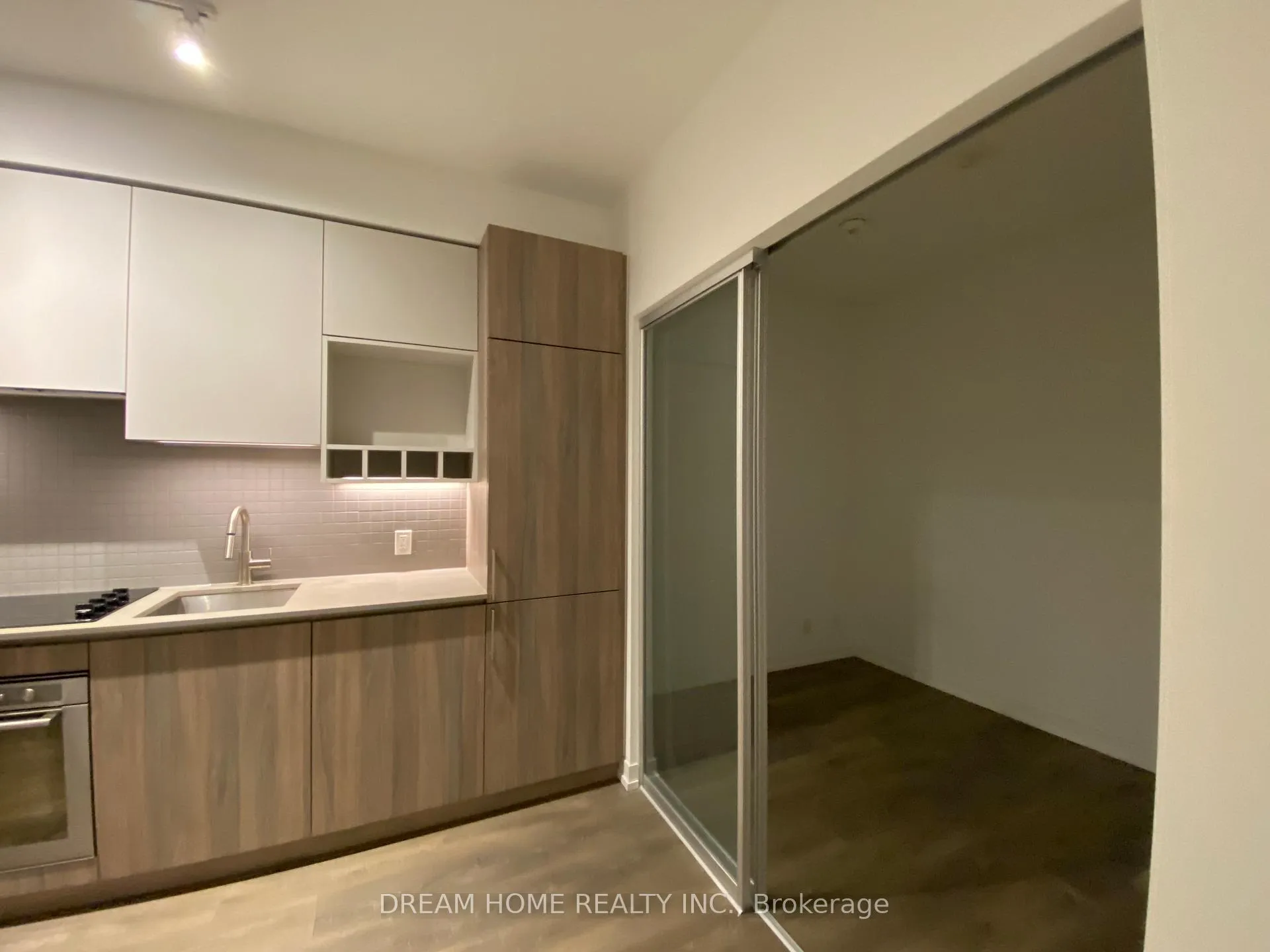 Photo 8 of Unit 2108, 950 Portage Parkway, Vaughan, Vaughan Corporate Centre — HOMEH