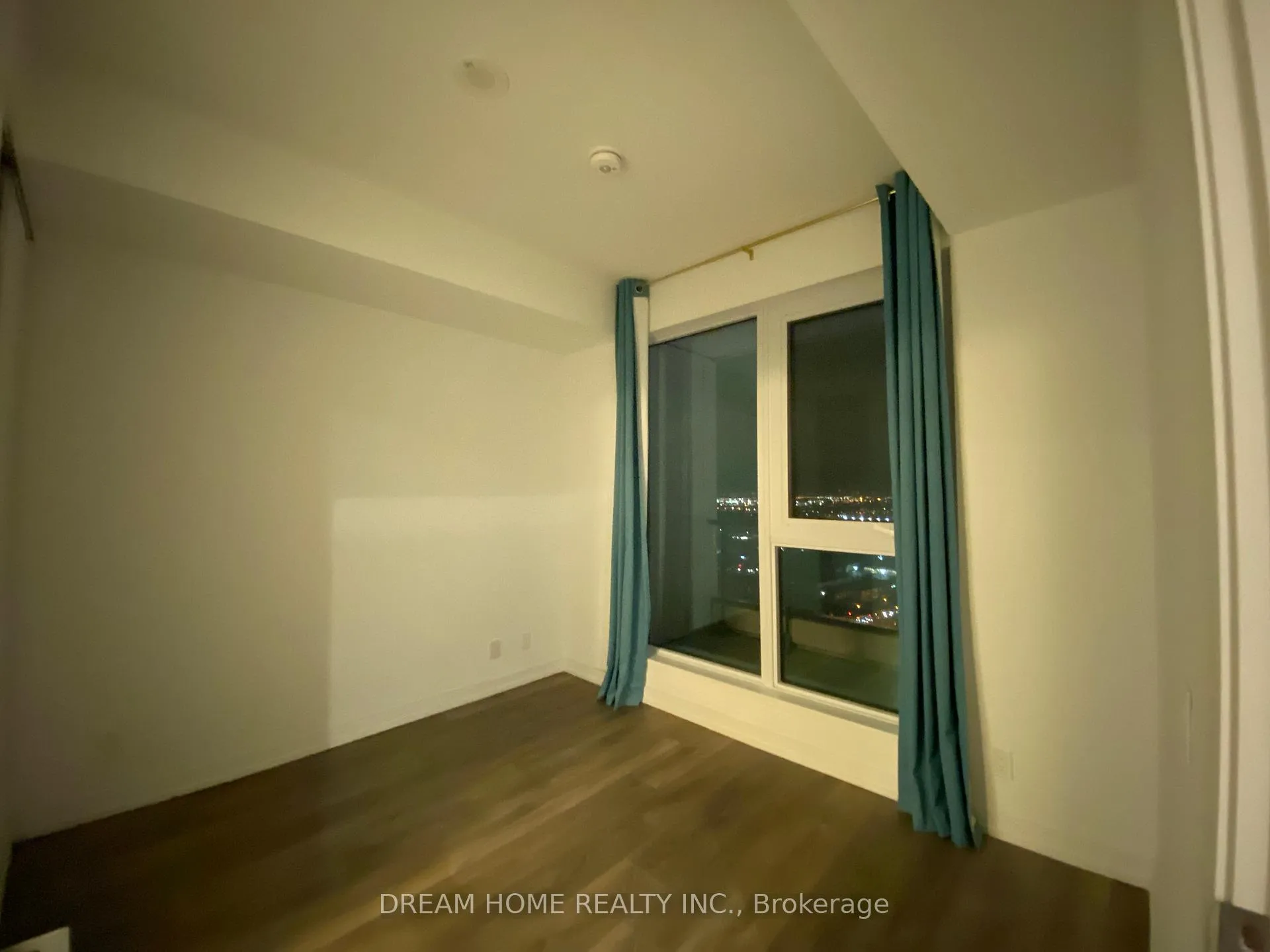 Photo 9 of Unit 2108, 950 Portage Parkway, Vaughan, Vaughan Corporate Centre — HOMEH