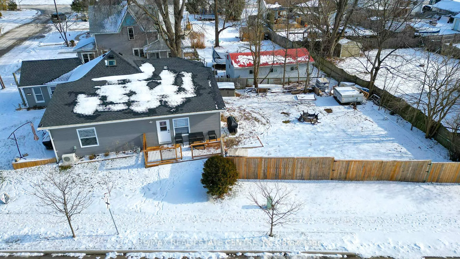 Photo 2 of 159 King Street, St. Clair — HOMEH