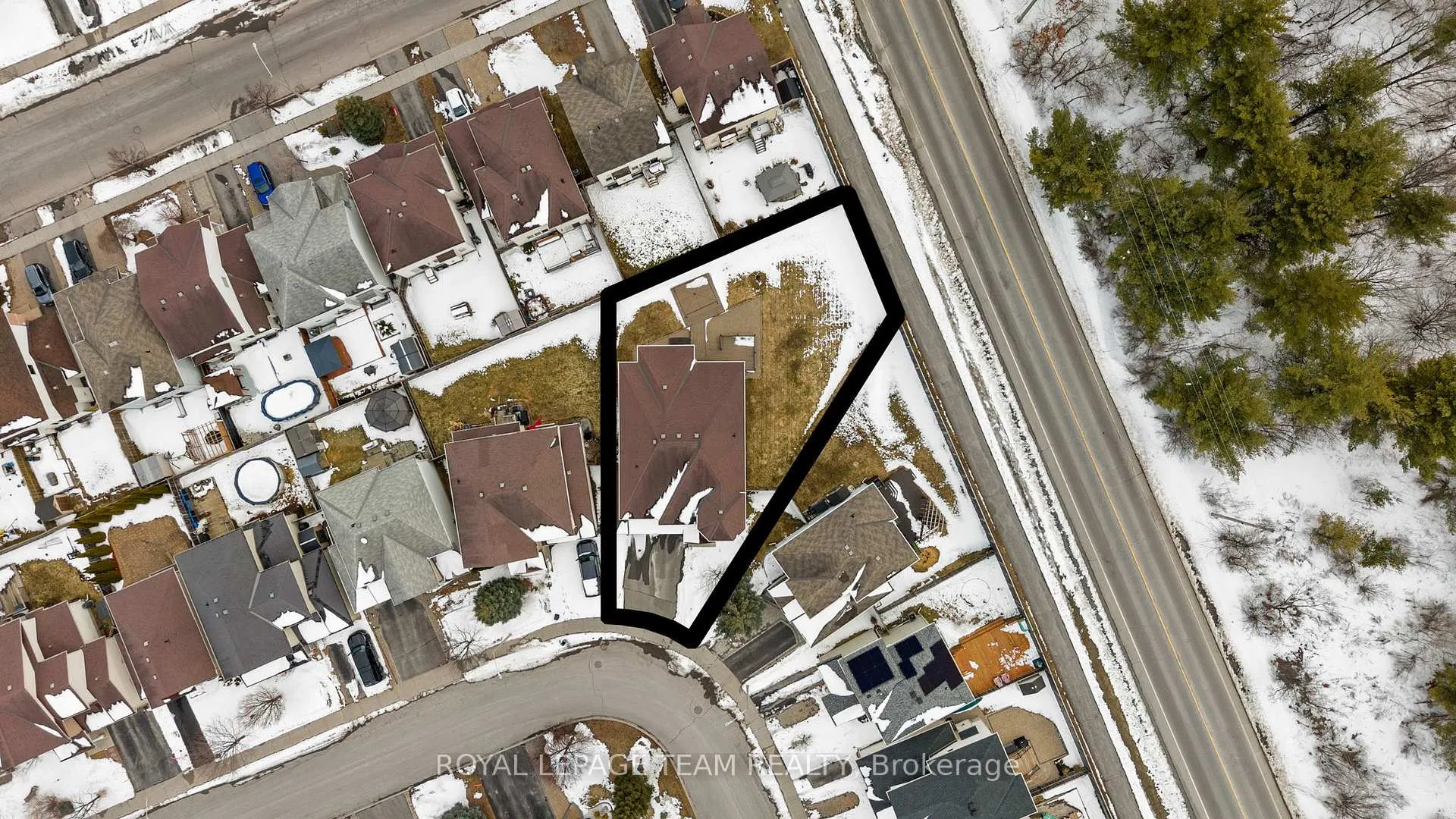 Photo 2 of 144 Whernside Terrace, Ottawa, Kanata - Morgan's Grant/South March — HOMEH
