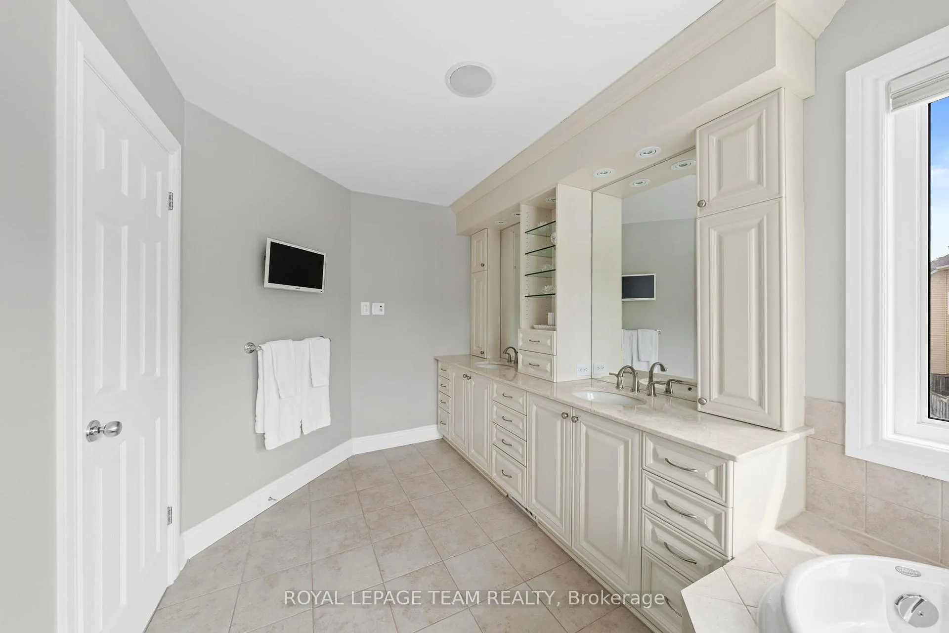 Photo 29 of 144 Whernside Terrace, Ottawa, Kanata - Morgan's Grant/South March — HOMEH