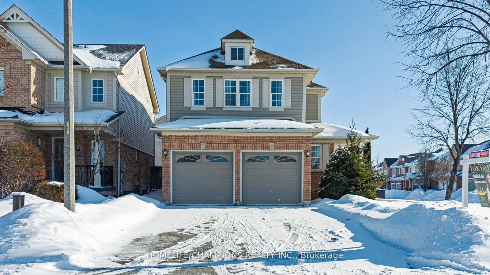 Photo 3 of 24 Juneau Crescent, Whitby, Taunton North — HOMEH