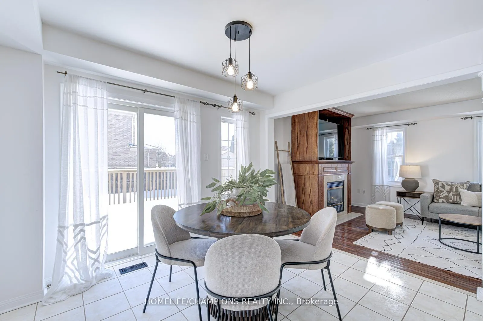Photo 12 of 24 Juneau Crescent, Whitby, Taunton North — HOMEH