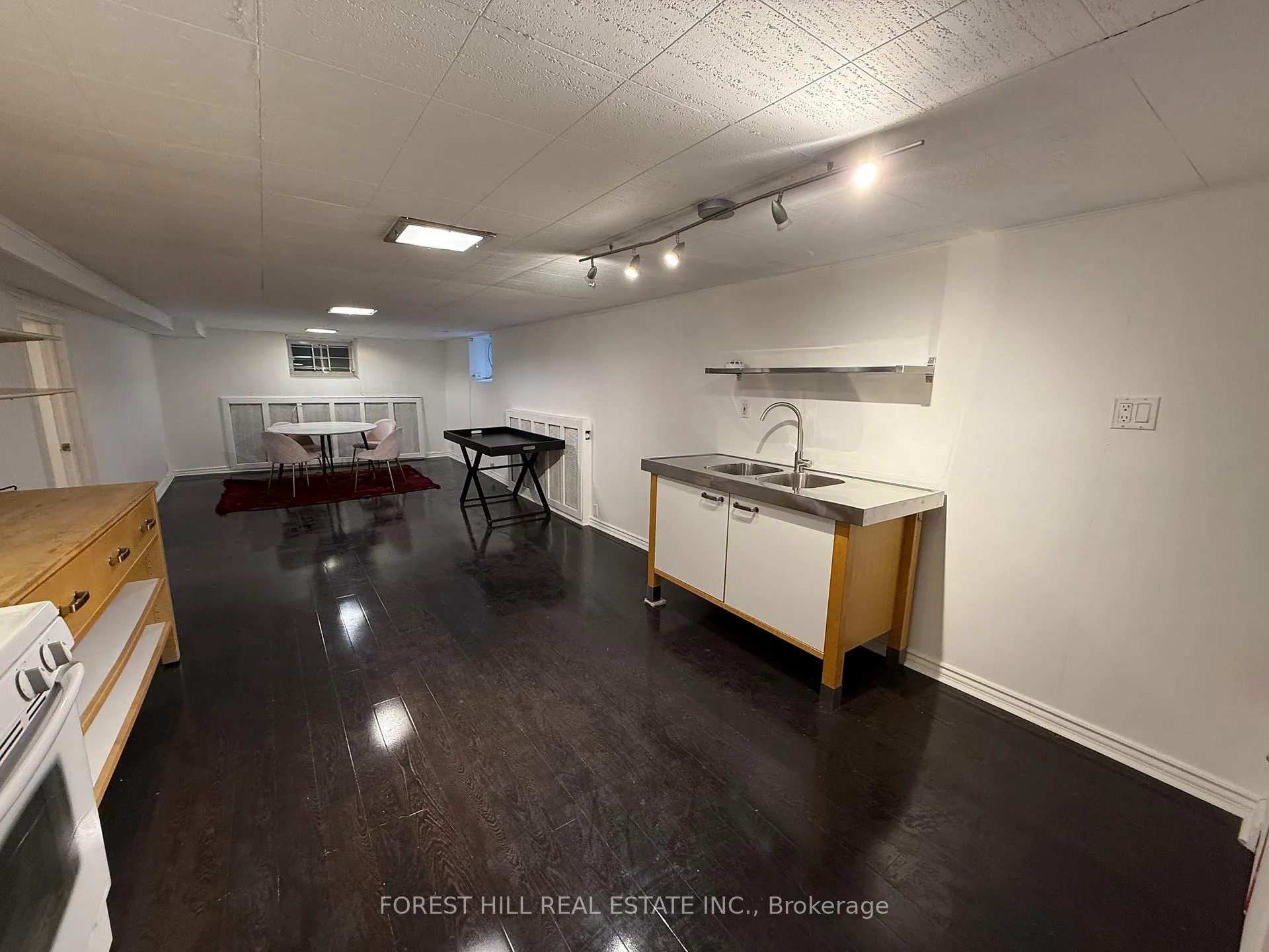 Photo 5 of Unit Lower, 17 Braemar Avenue, Toronto, Yonge-Eglinton — HOMEH