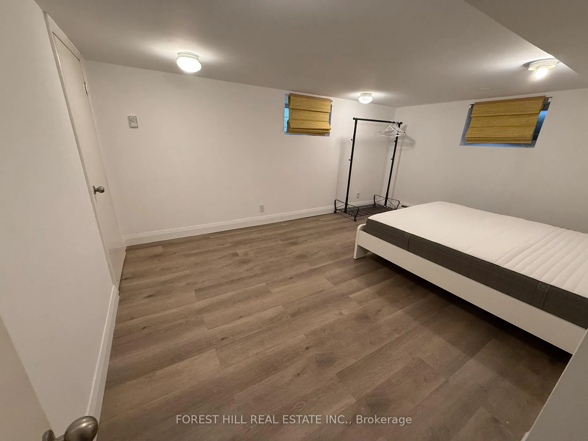 Photo 9 of Unit Lower, 17 Braemar Avenue, Toronto, Yonge-Eglinton — HOMEH