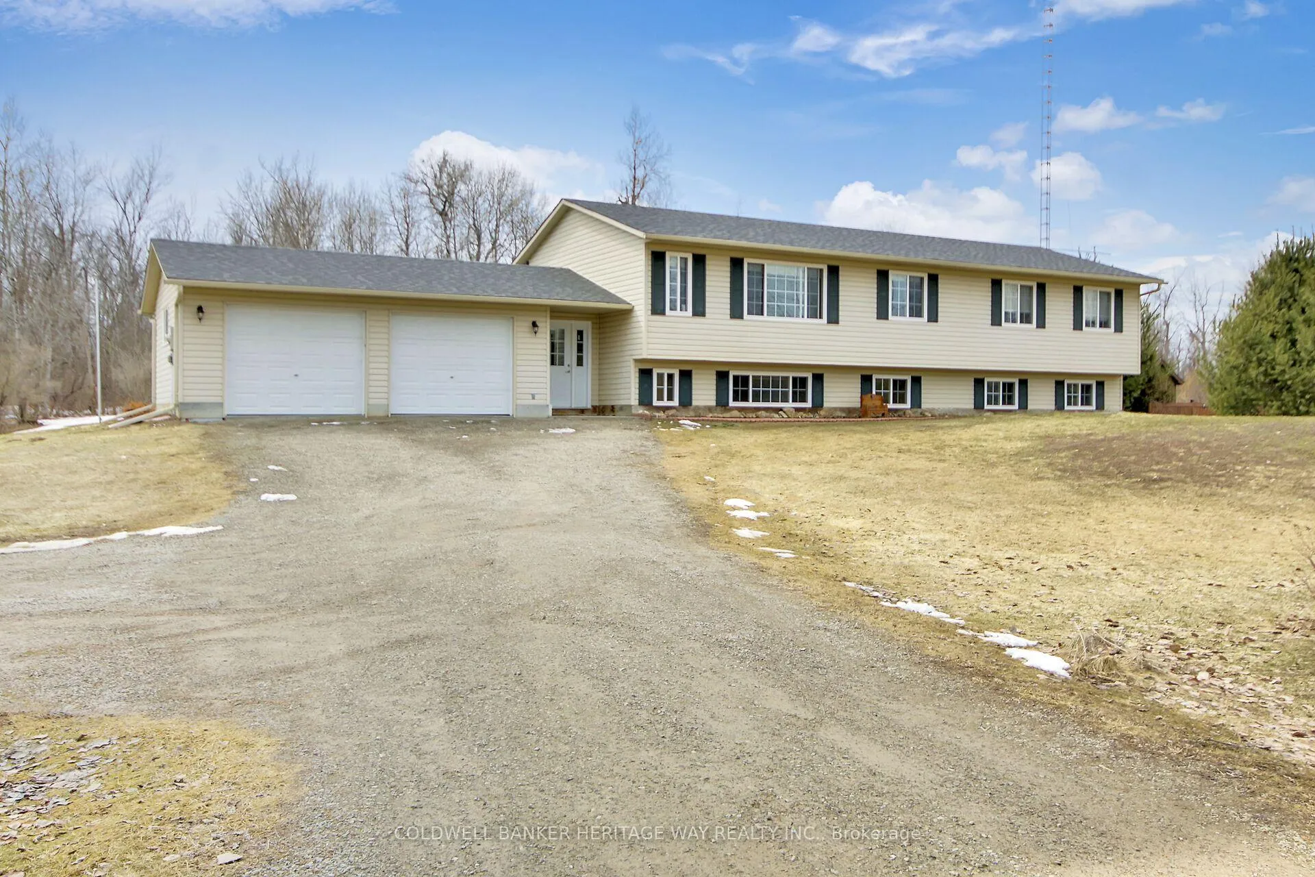 Photo 1 of 1065 Ford Road, Beckwith, Beckwith Twp — HOMEH