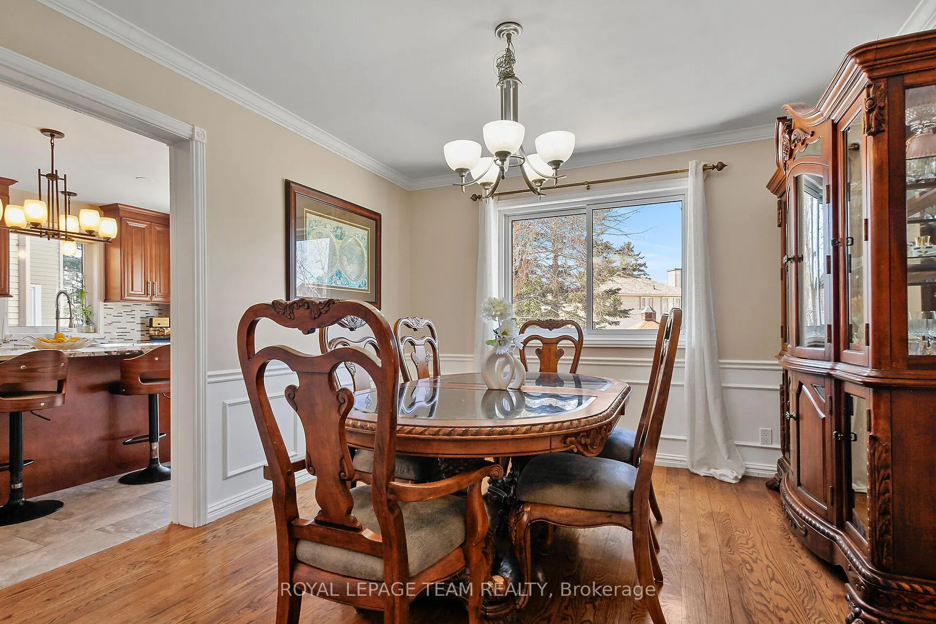 Photo 11 of 8 Huntsman Crescent, Ottawa, Kanata - Bridlewood — HOMEH