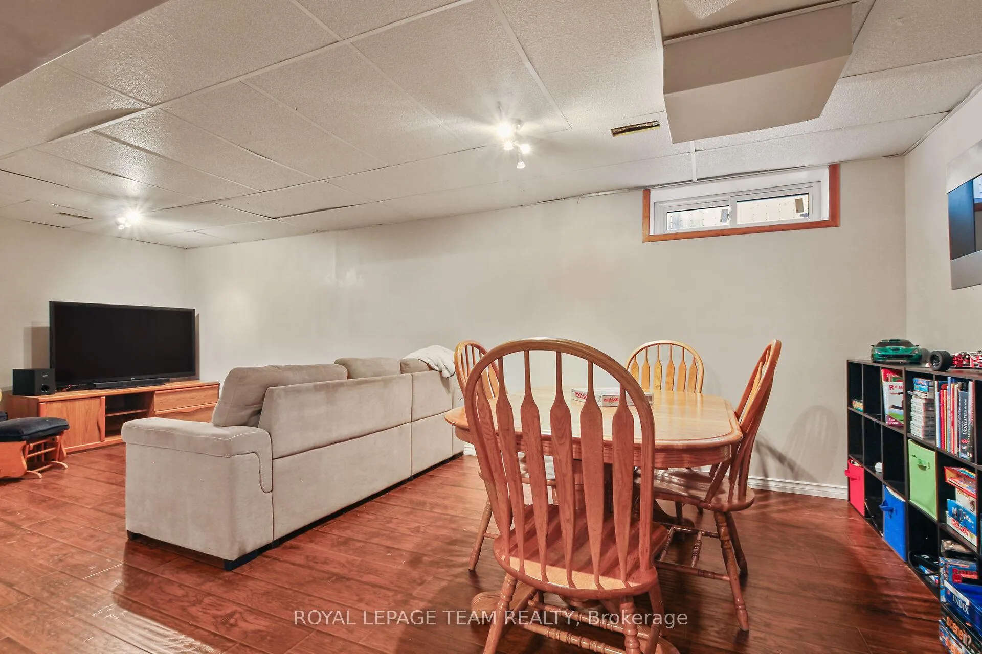 Photo 30 of 8 Huntsman Crescent, Ottawa, Kanata - Bridlewood — HOMEH