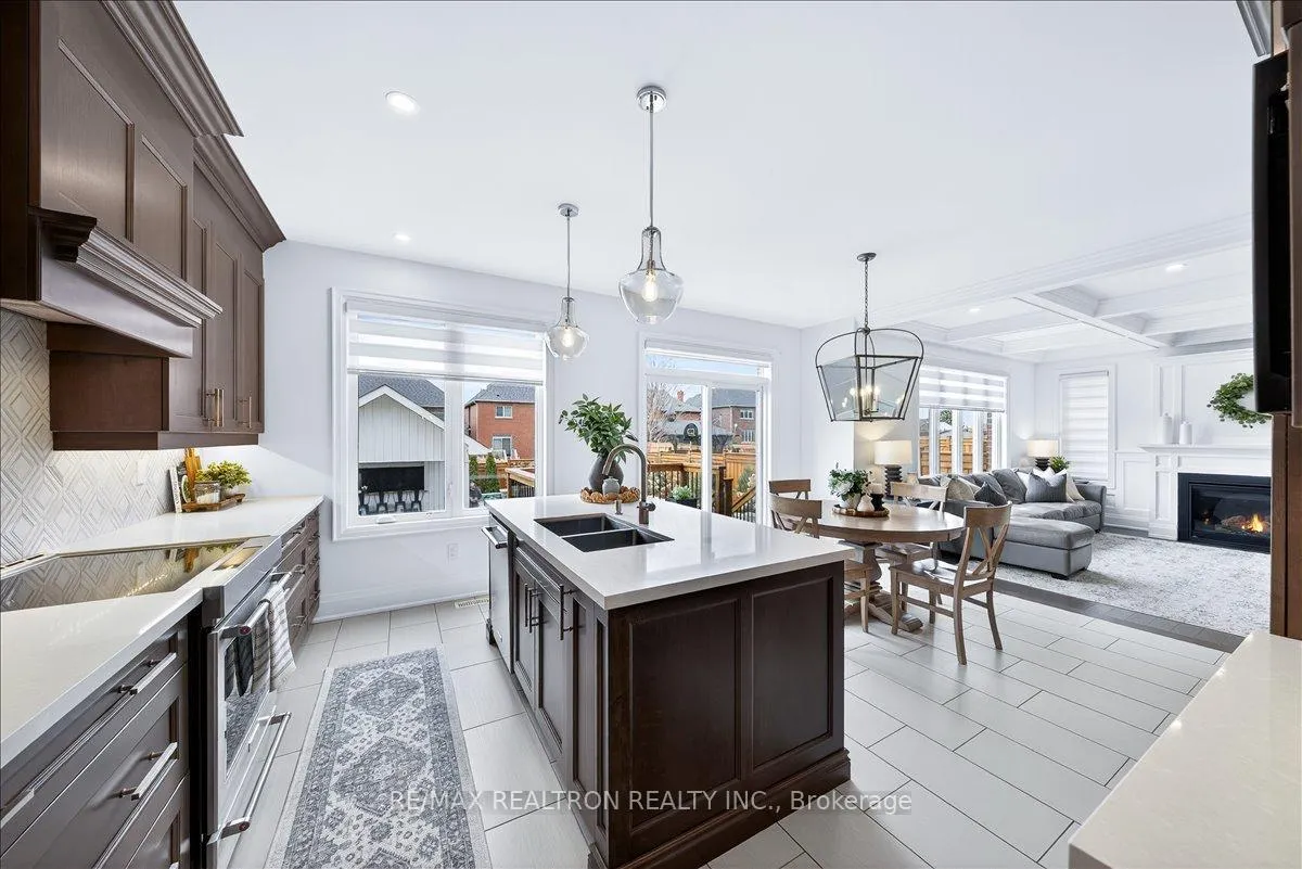Photo 14 of 1952 Queensbury Drive, Oshawa, Taunton — HOMEH