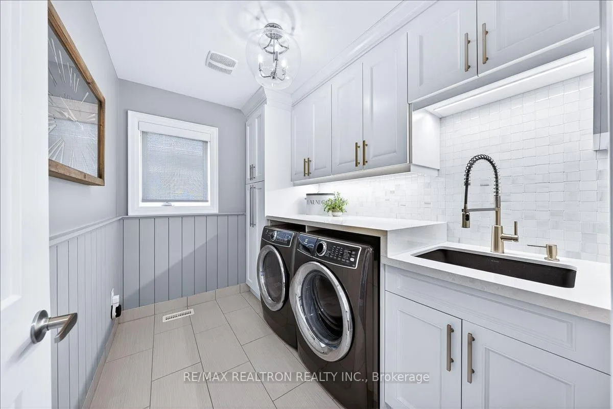 Photo 24 of 1952 Queensbury Drive, Oshawa, Taunton — HOMEH