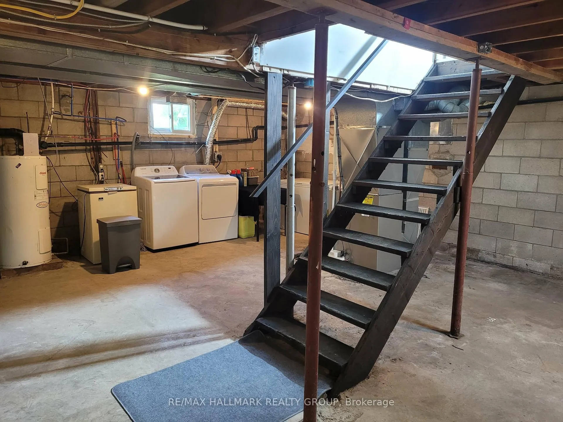 Photo 31 of 1352 County 43 Road Highway W, Montague, Montague Twp — HOMEH