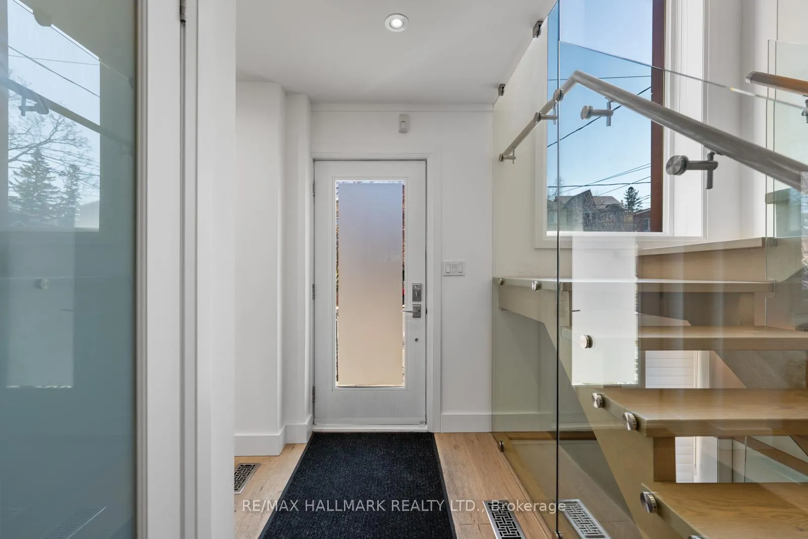 Photo 2 of 148 Cranbrooke Avenue, Toronto, Lawrence Park North — HOMEH