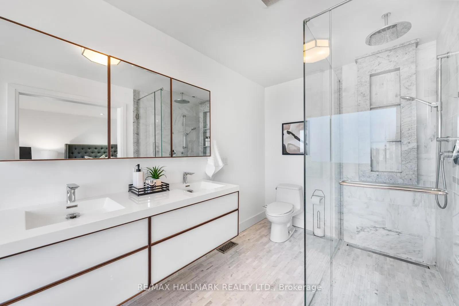 Photo 27 of 148 Cranbrooke Avenue, Toronto, Lawrence Park North — HOMEH
