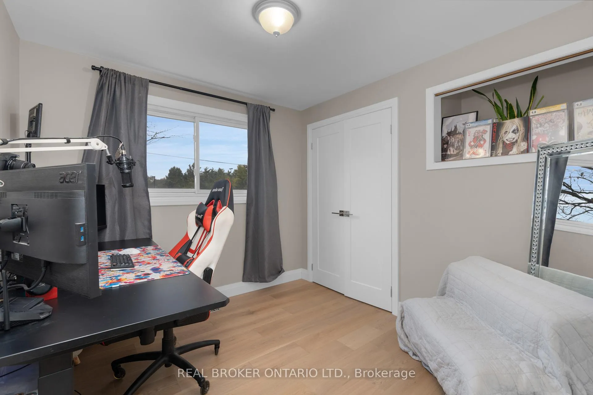 Photo 19 of 17 Locke Avenue, Clearview, Stayner — HOMEH