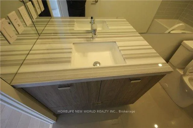 Photo 11 of Unit 2901, 290 Adelaide Street, Toronto, Waterfront Communities — HOMEH