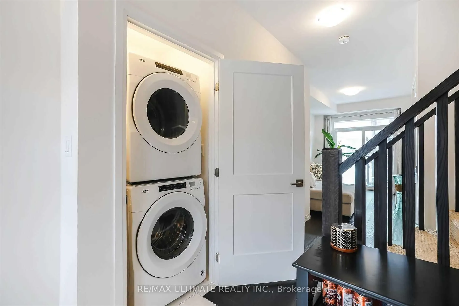 Photo 13 of Unit 290, 30 Times Square Boulevard, Hamilton, Stoney Creek — HOMEH