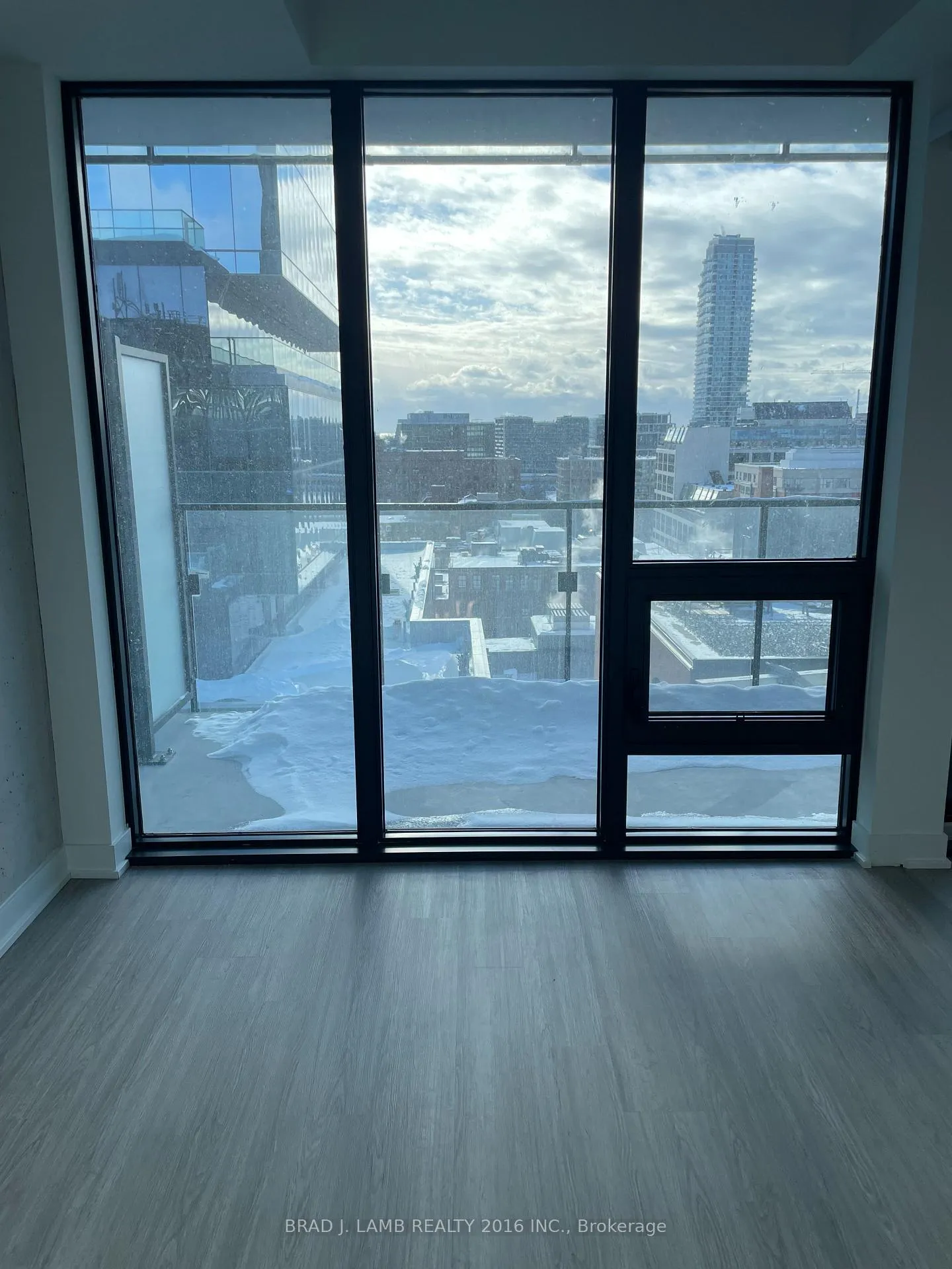 Photo 6 of Unit 1604, 284 King Street E, Toronto, Moss Park — HOMEH